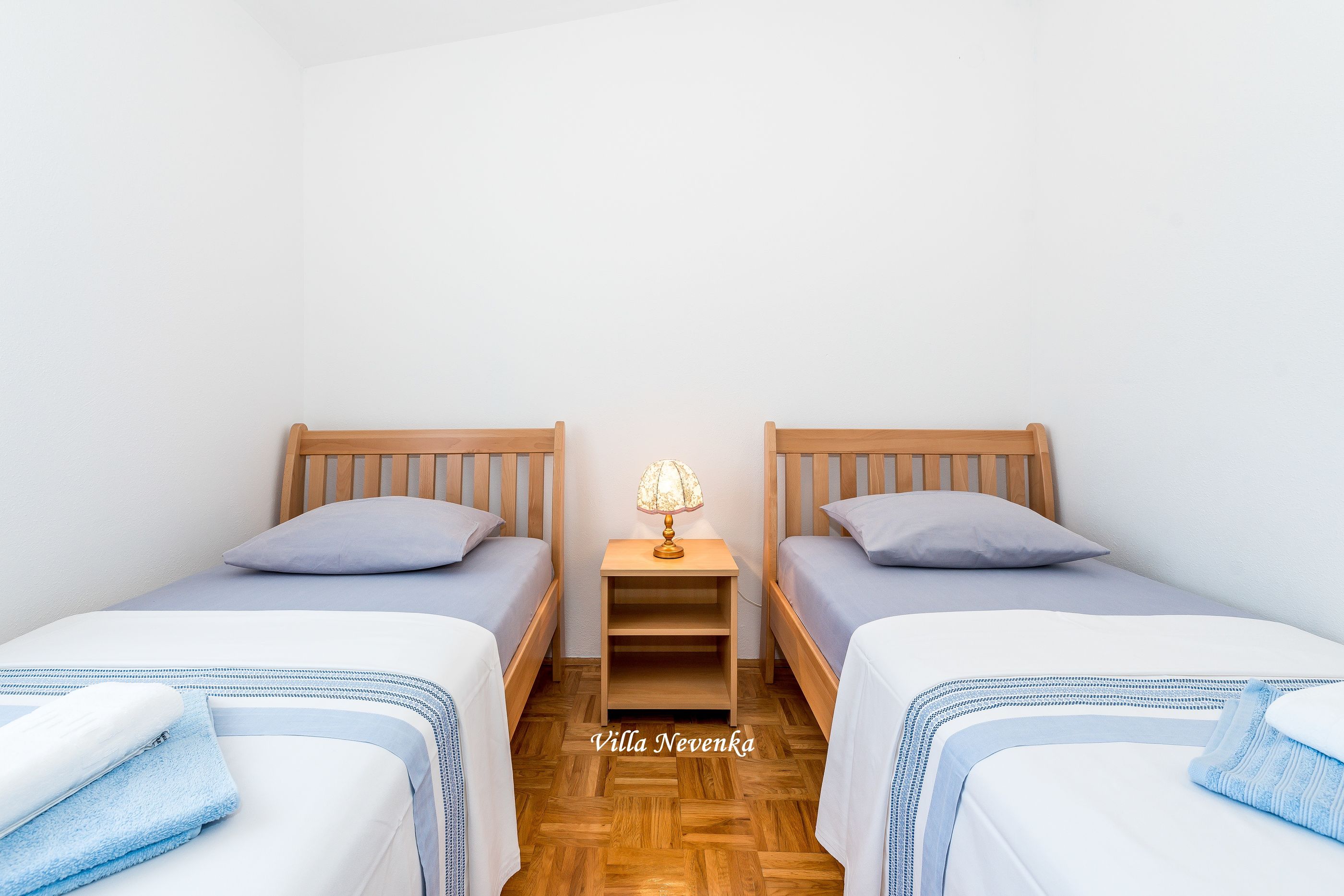 Apartments Babić 18401-A2