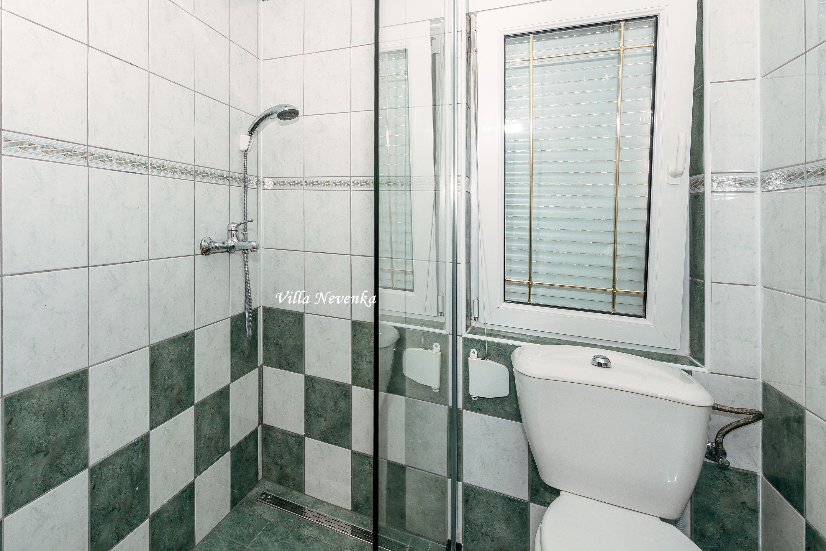 Apartments Babić 18401-A3