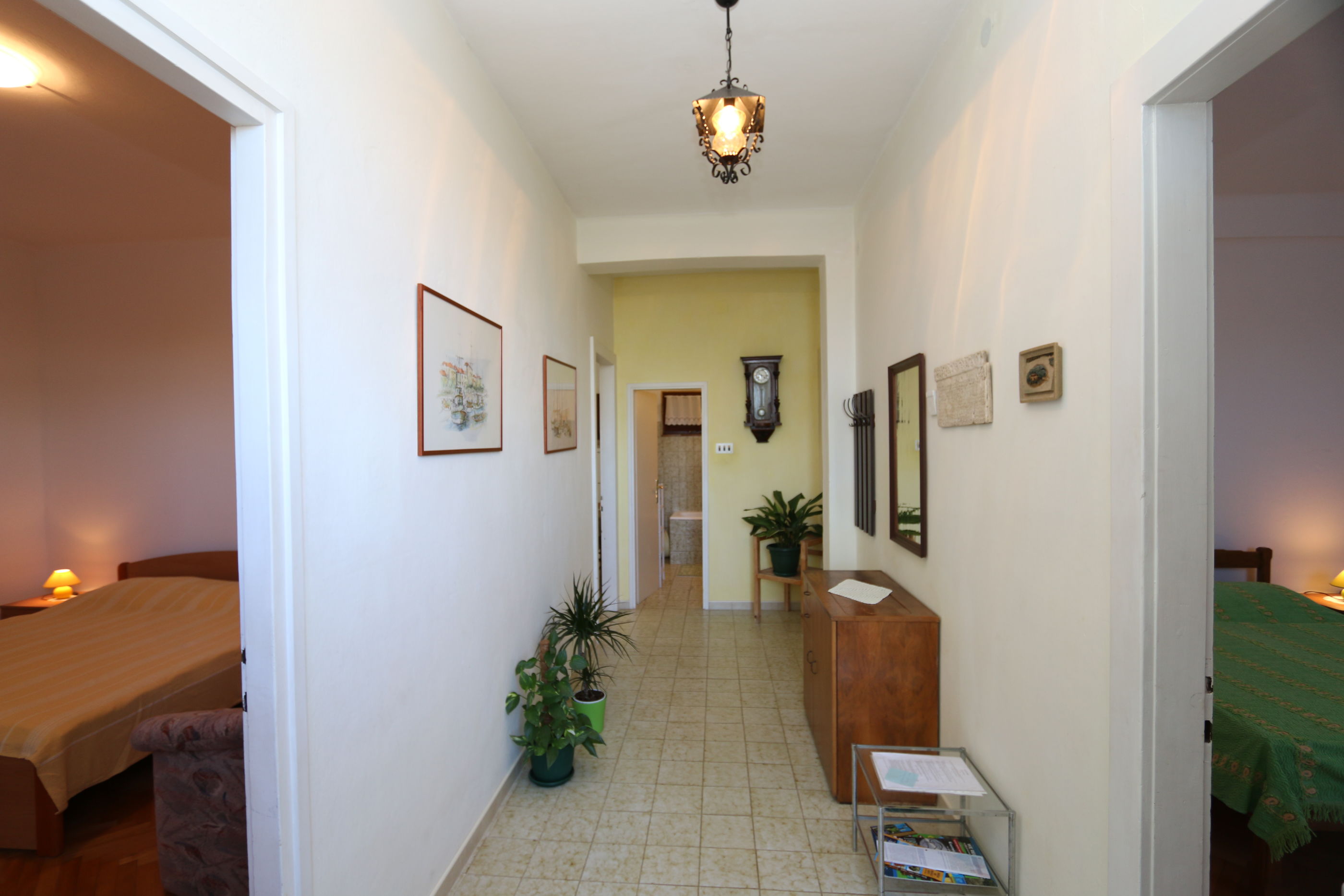 Apartments Car Zorica 60261-A1