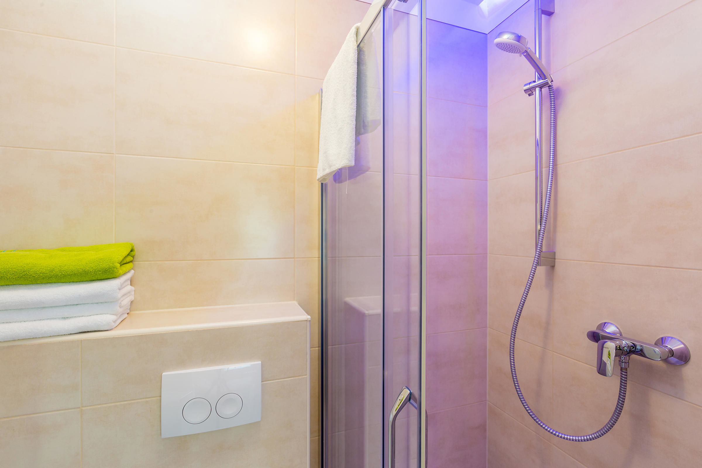 Villa Olive Nika 63383-K1