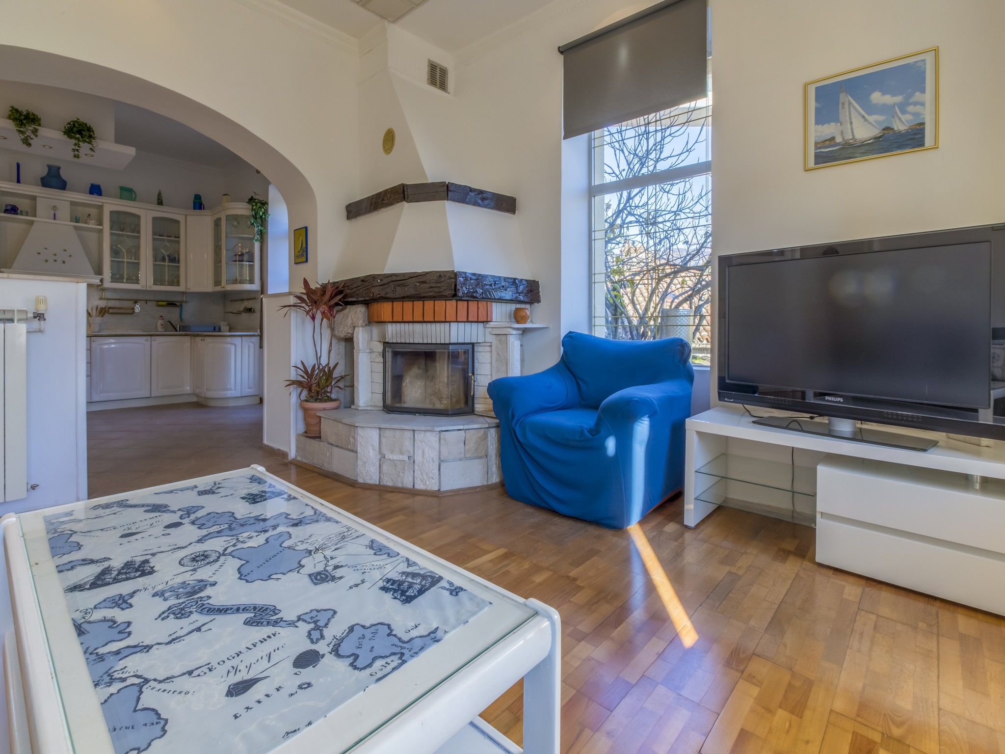 Apartment Piano 62710-A1