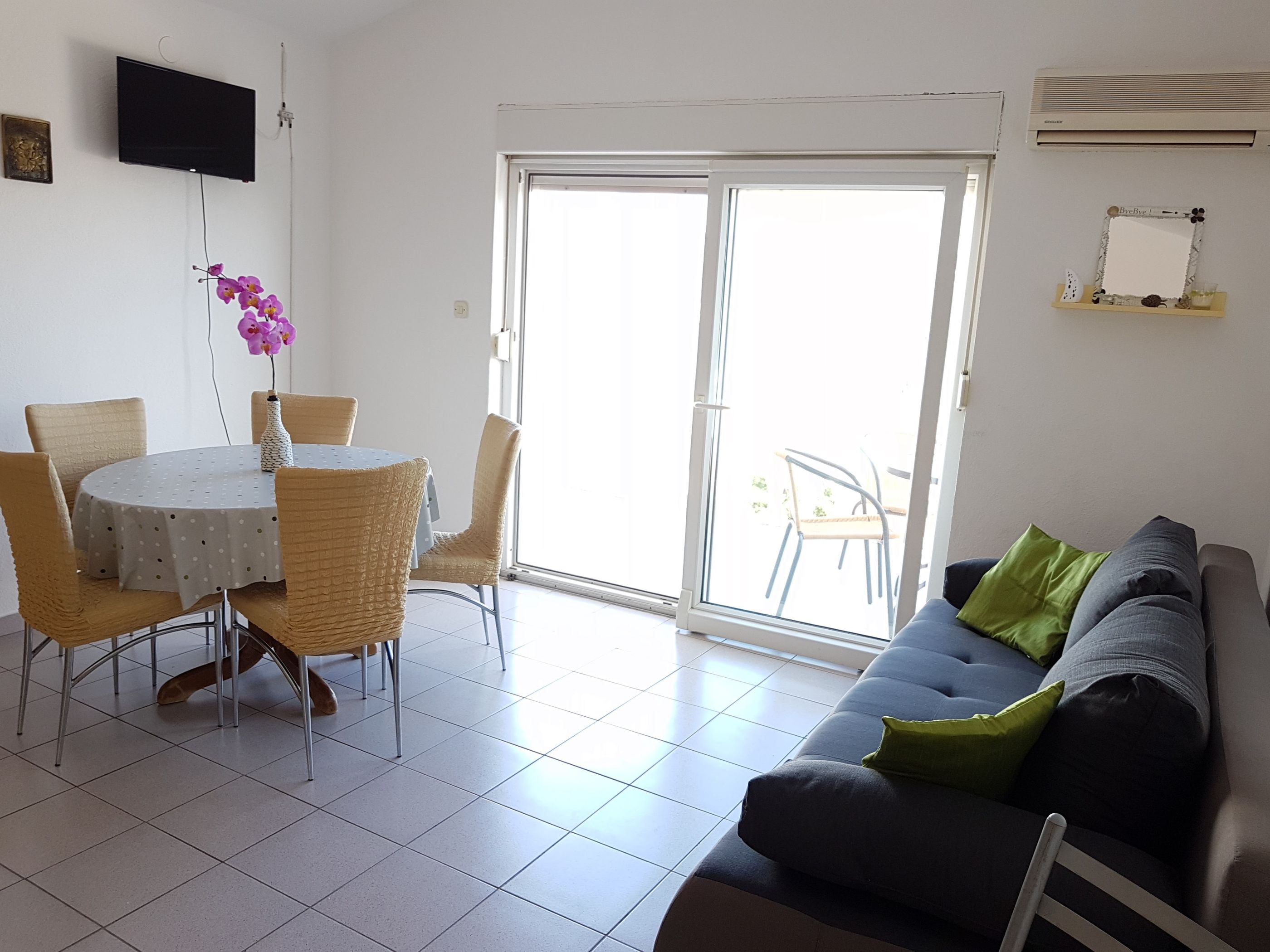 Apartments Adriatic 29391-A1