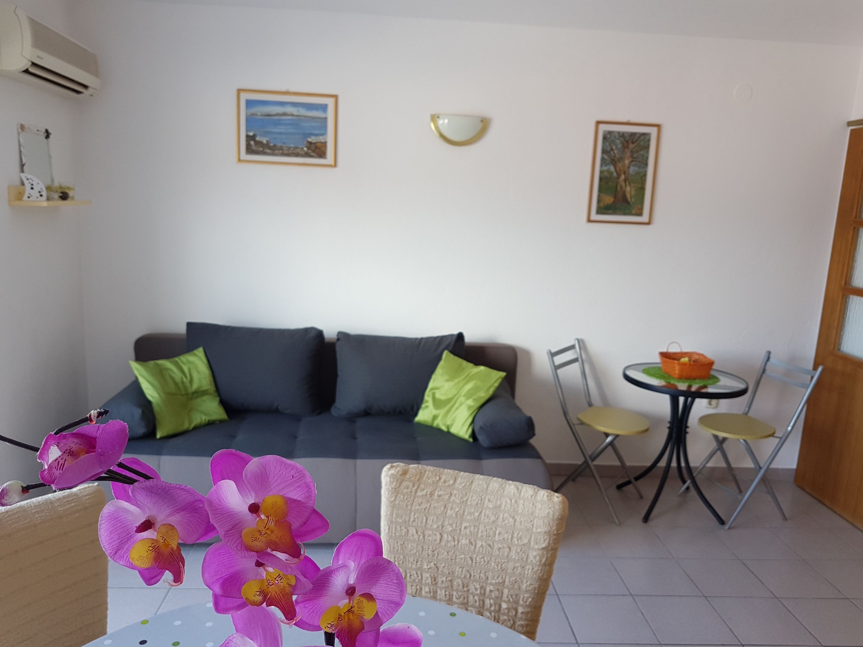 Apartments Adriatic 29391-A1