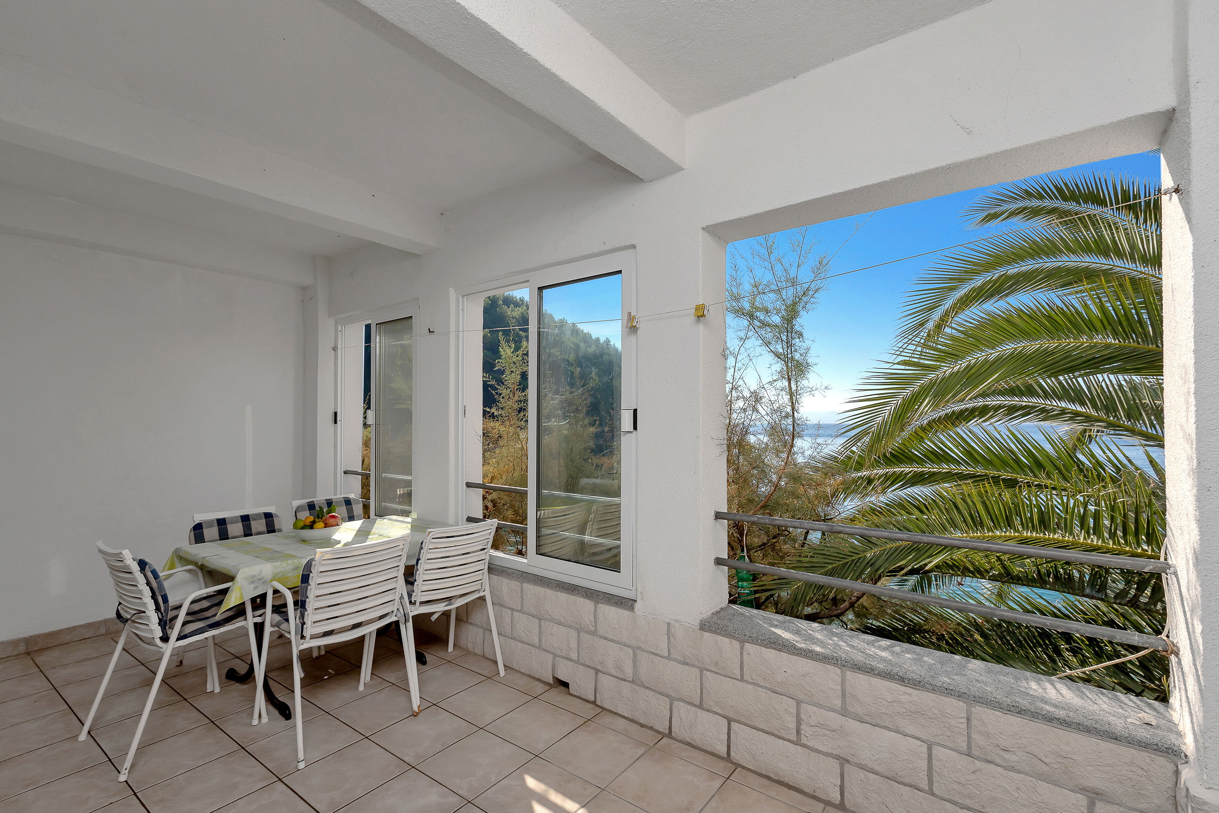 Apartments Robinzon Milivoj 58971-A1