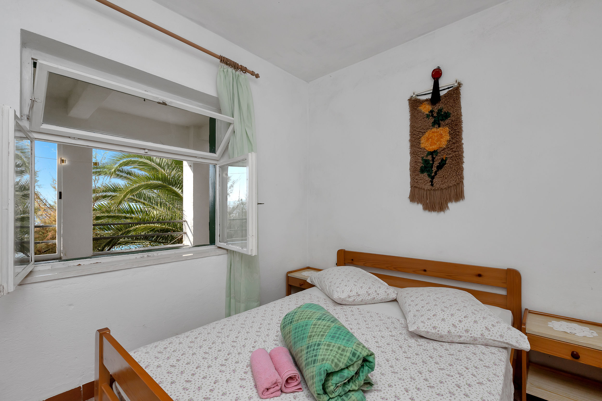 Apartments Robinzon Milivoj 58971-A1