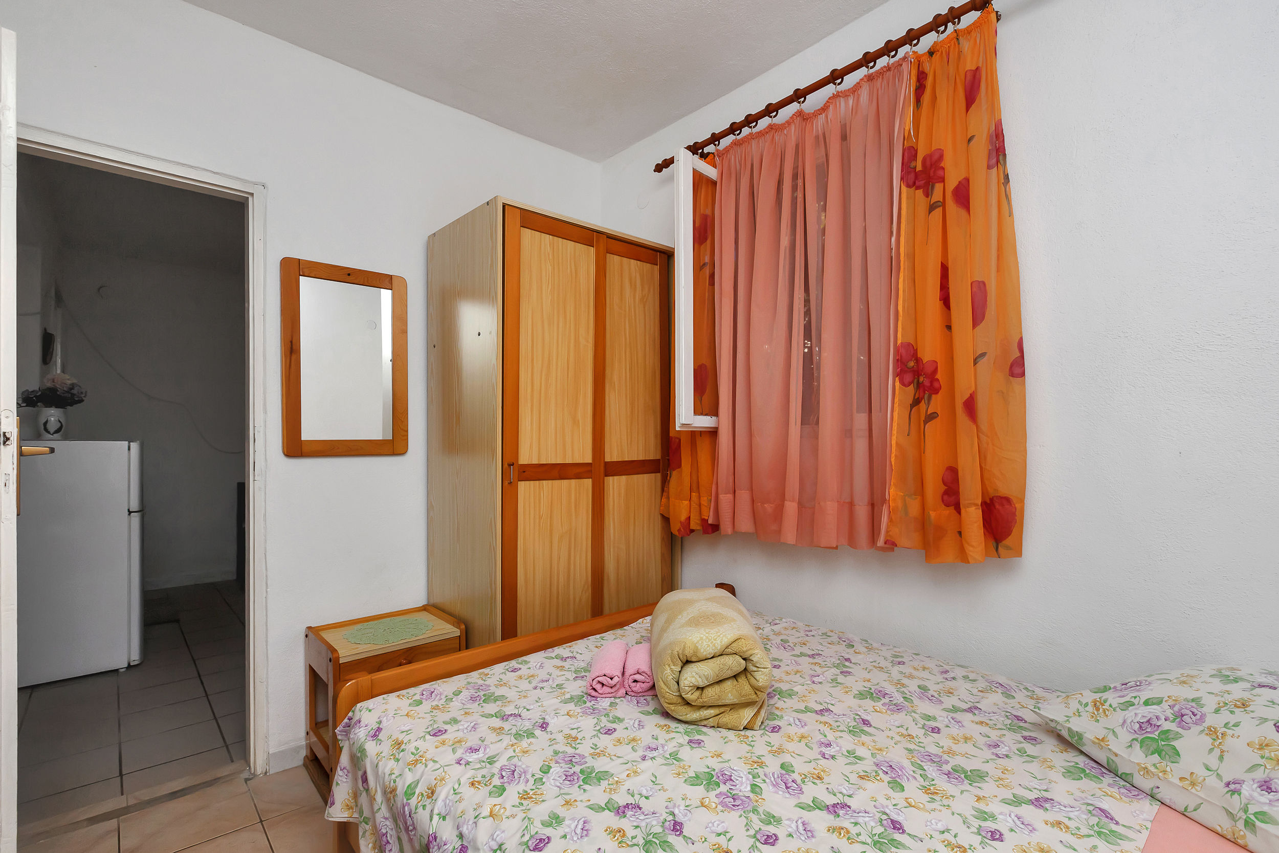 Apartments Robinzon Milivoj 58971-A2