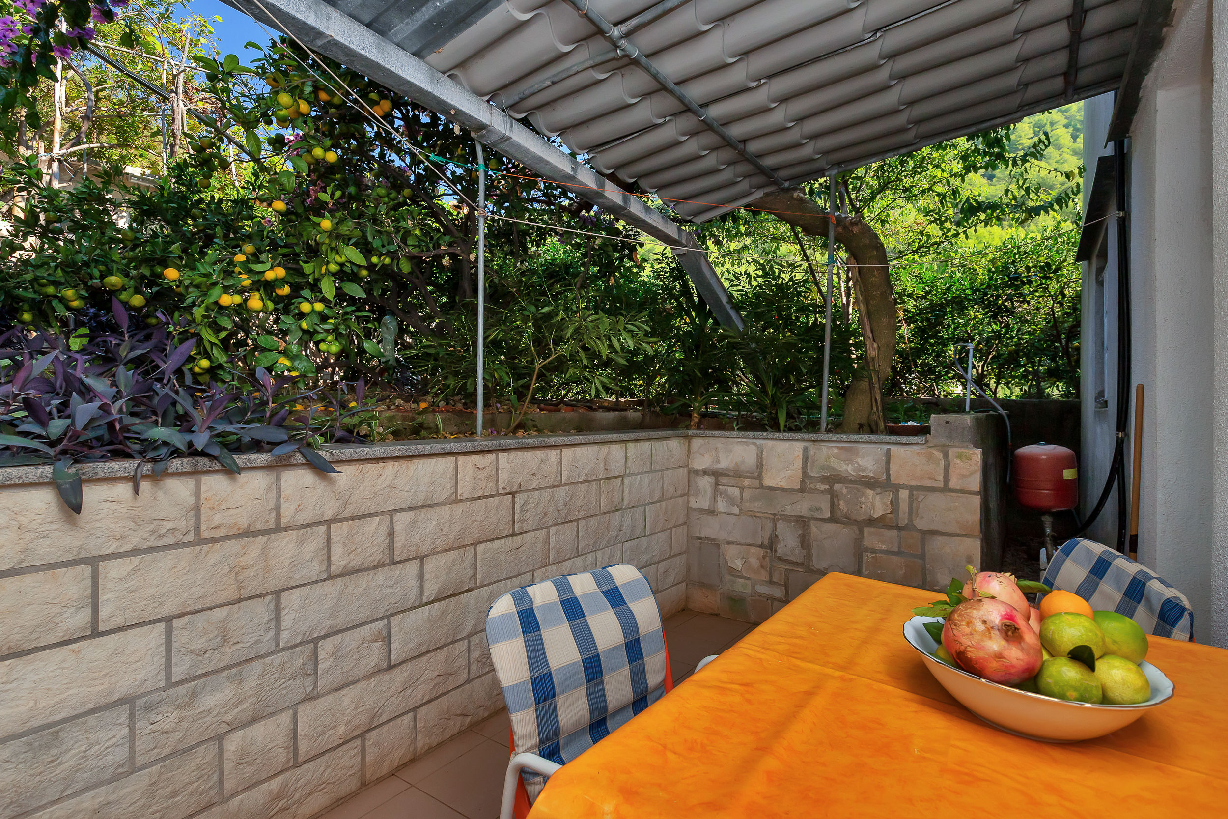 Apartments Robinzon Milivoj 58971-A2