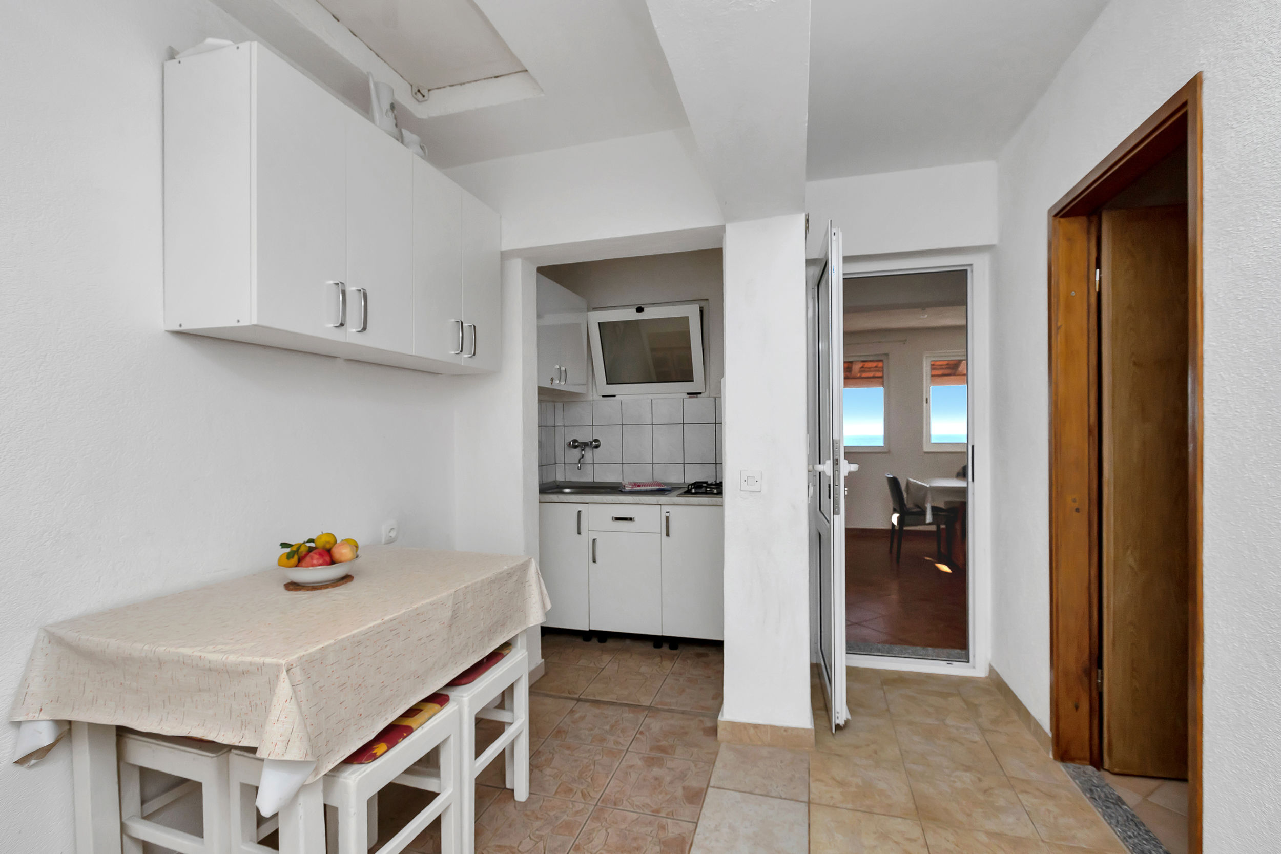 Apartments Robinzon Milivoj 58971-A3