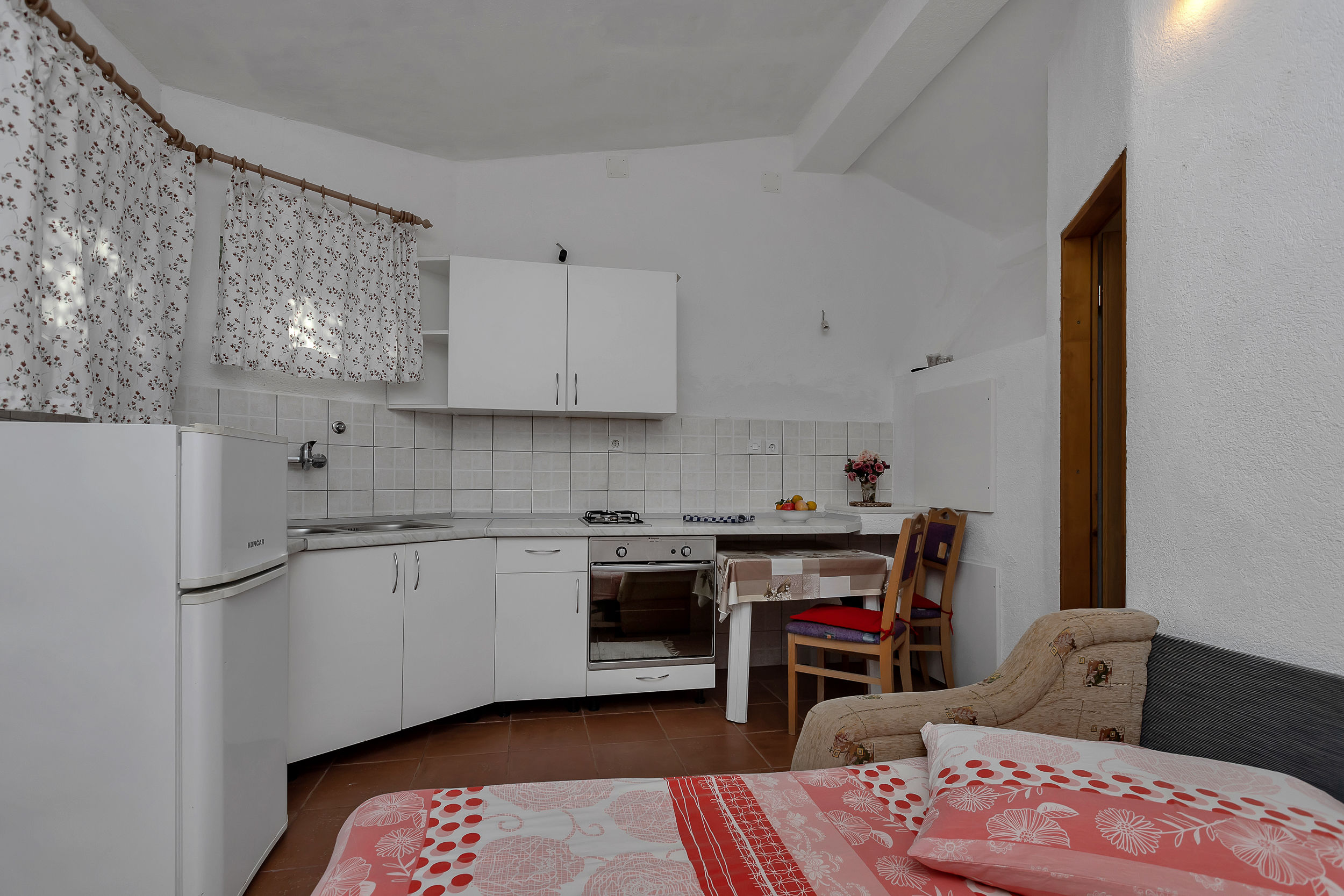 Apartments Robinzon Milivoj 58971-A4