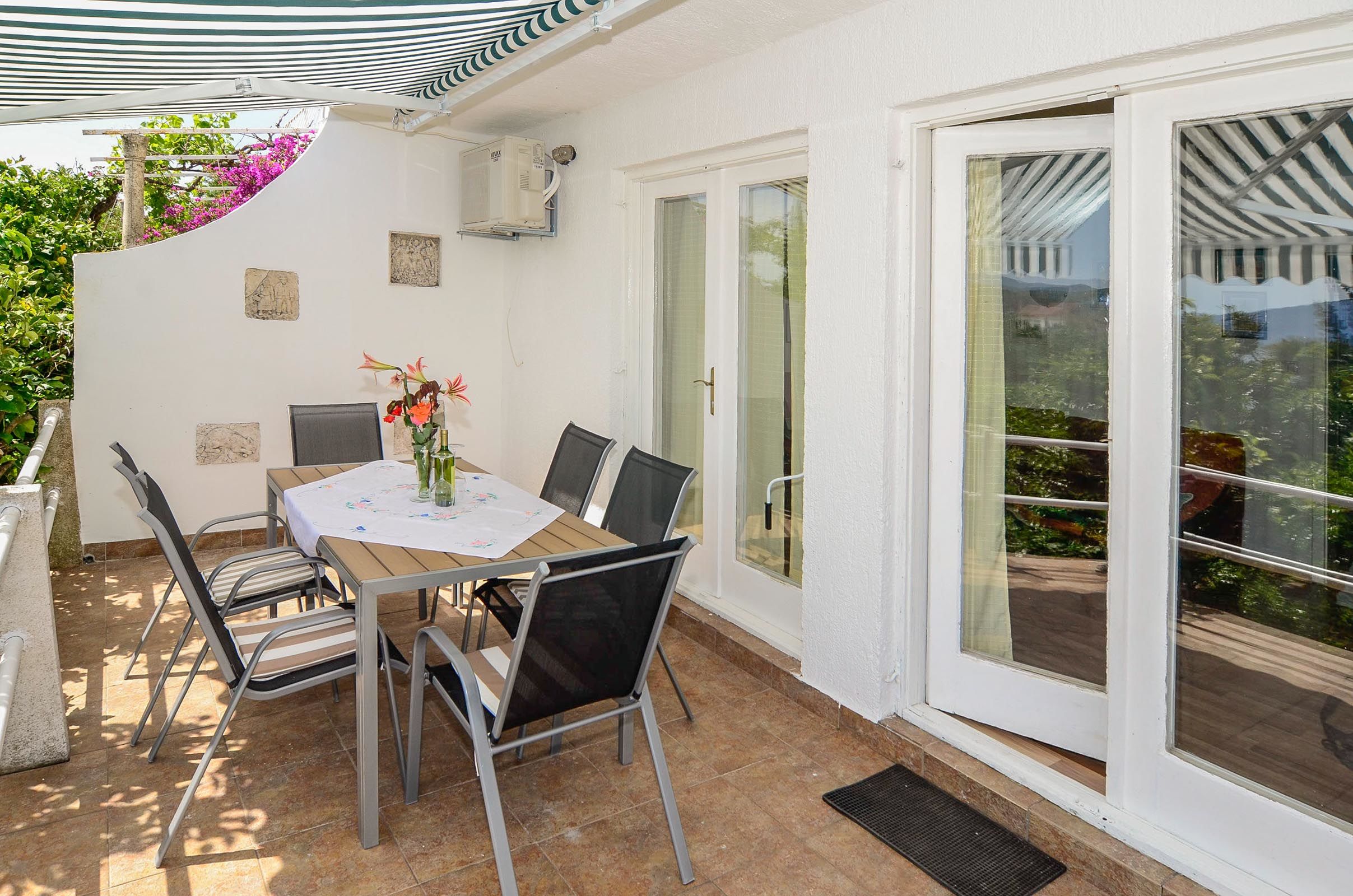 House Lovište 32934-K1