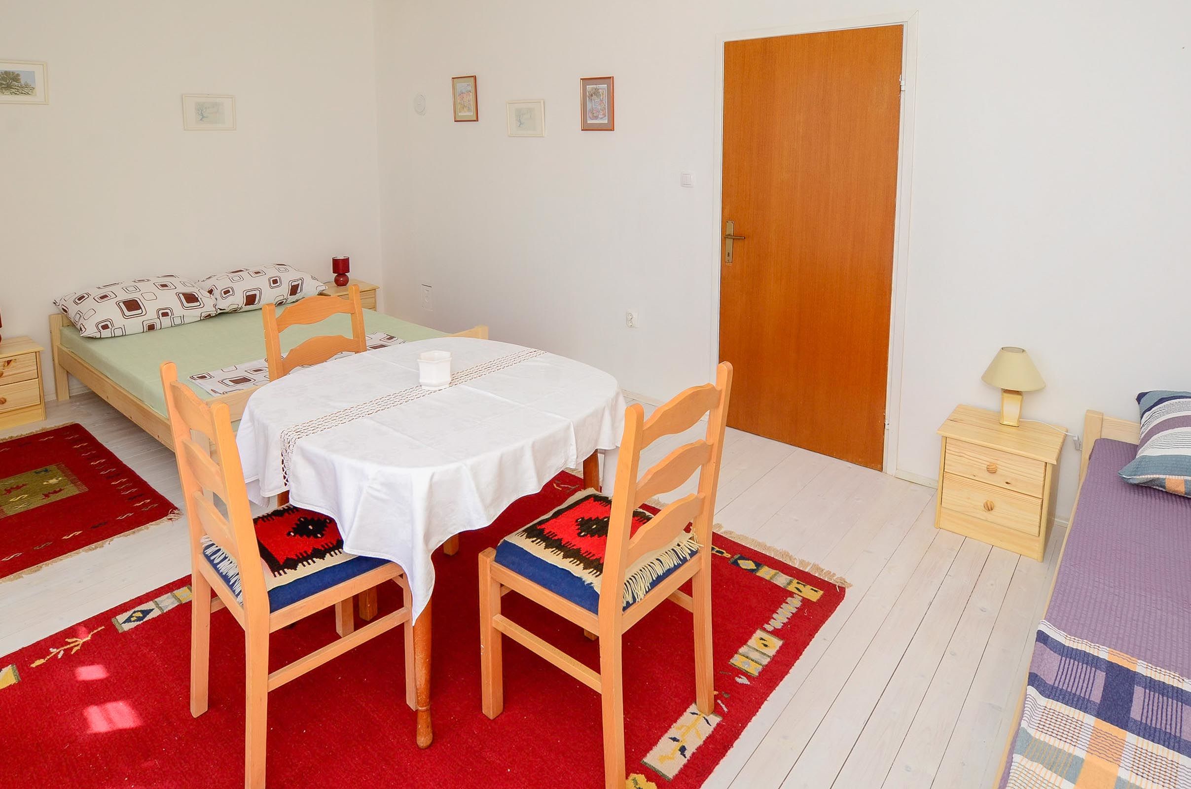 House Lovište 32934-K1