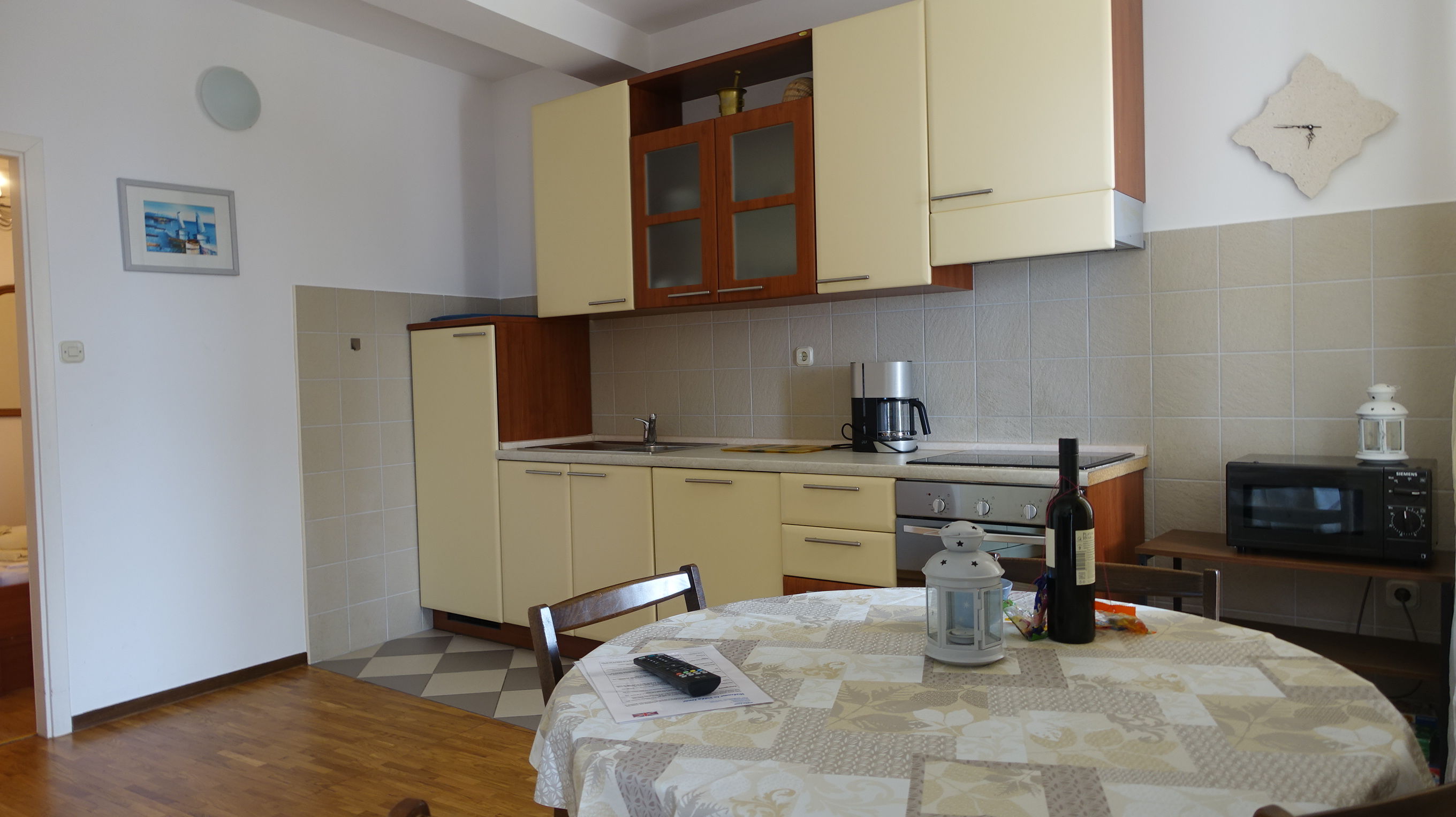 Apartments Lena 59361-A1