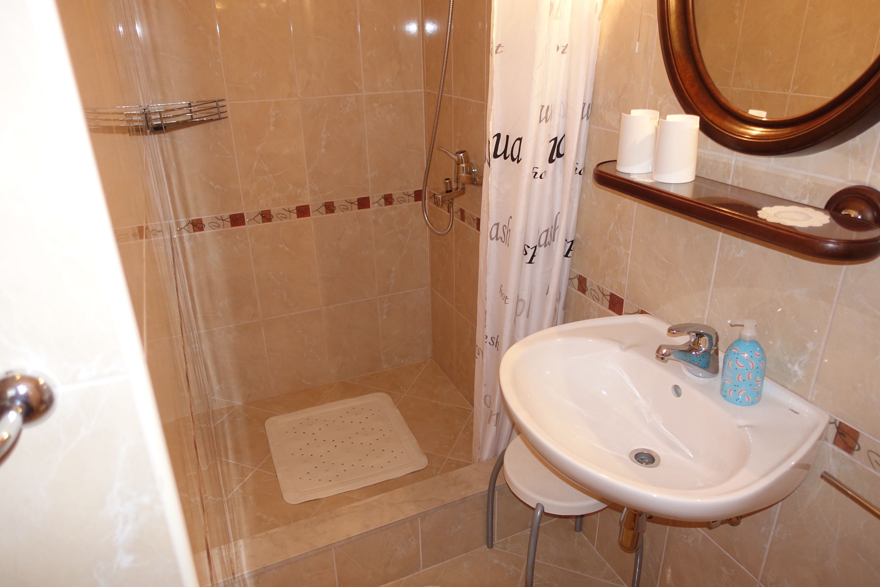 Apartments Lena 59361-A2