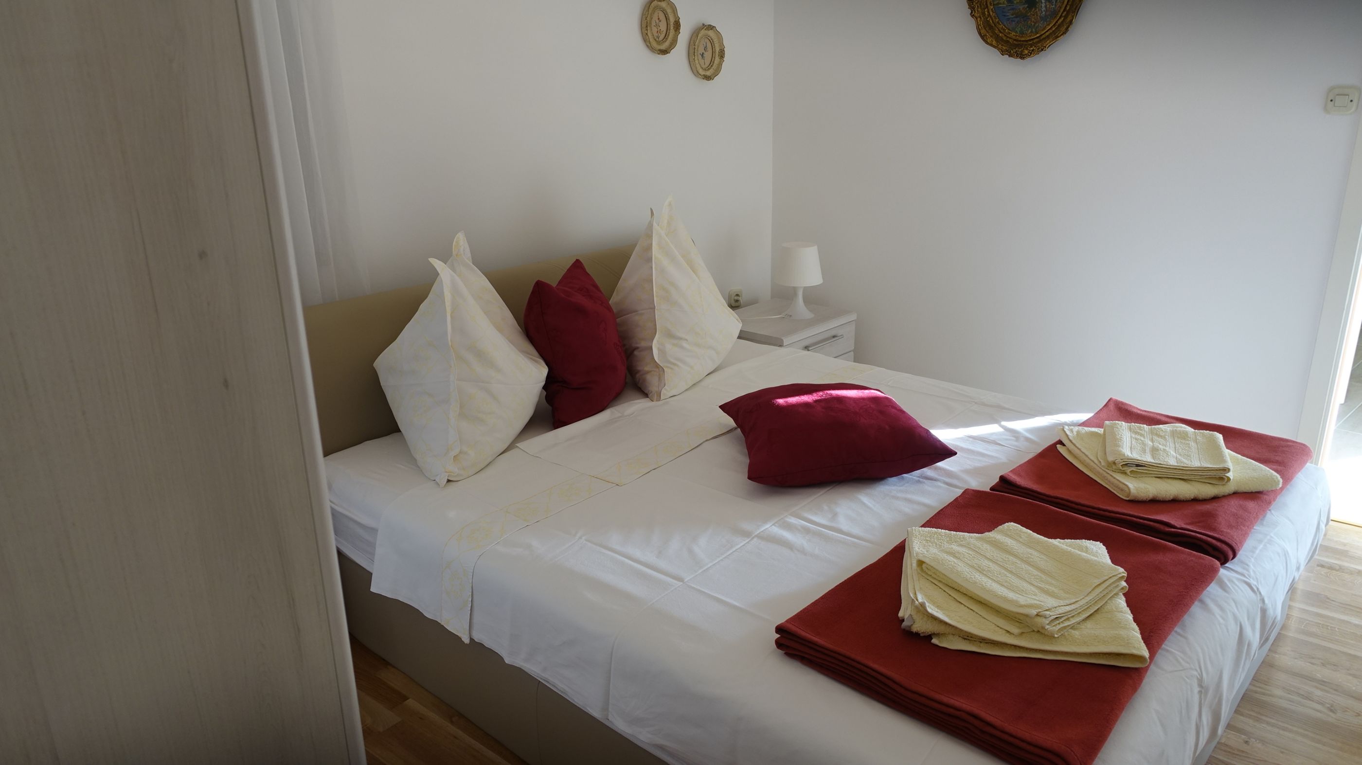 Apartments Lena 59361-A2