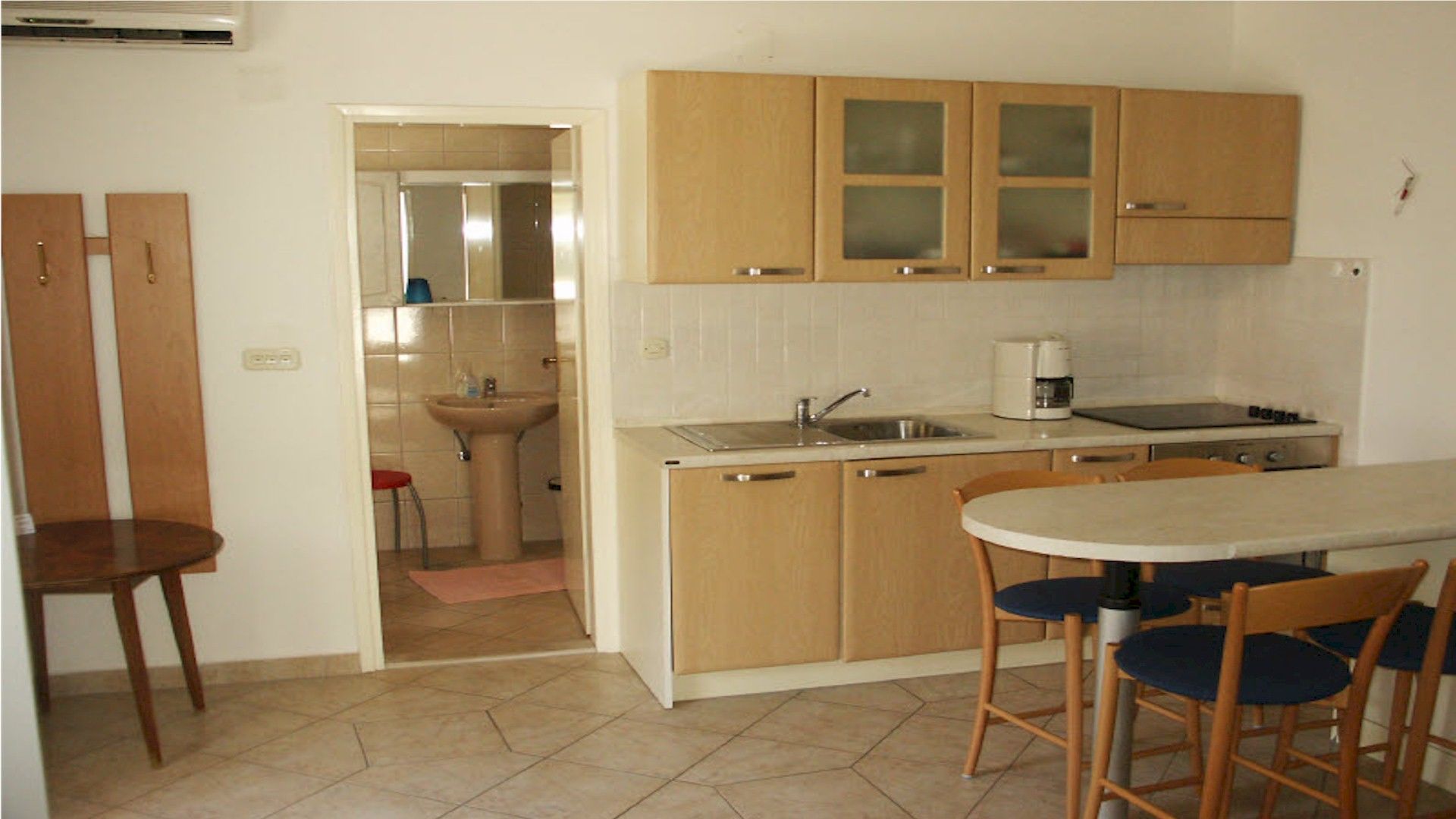 Apartments Lena 59361-A3