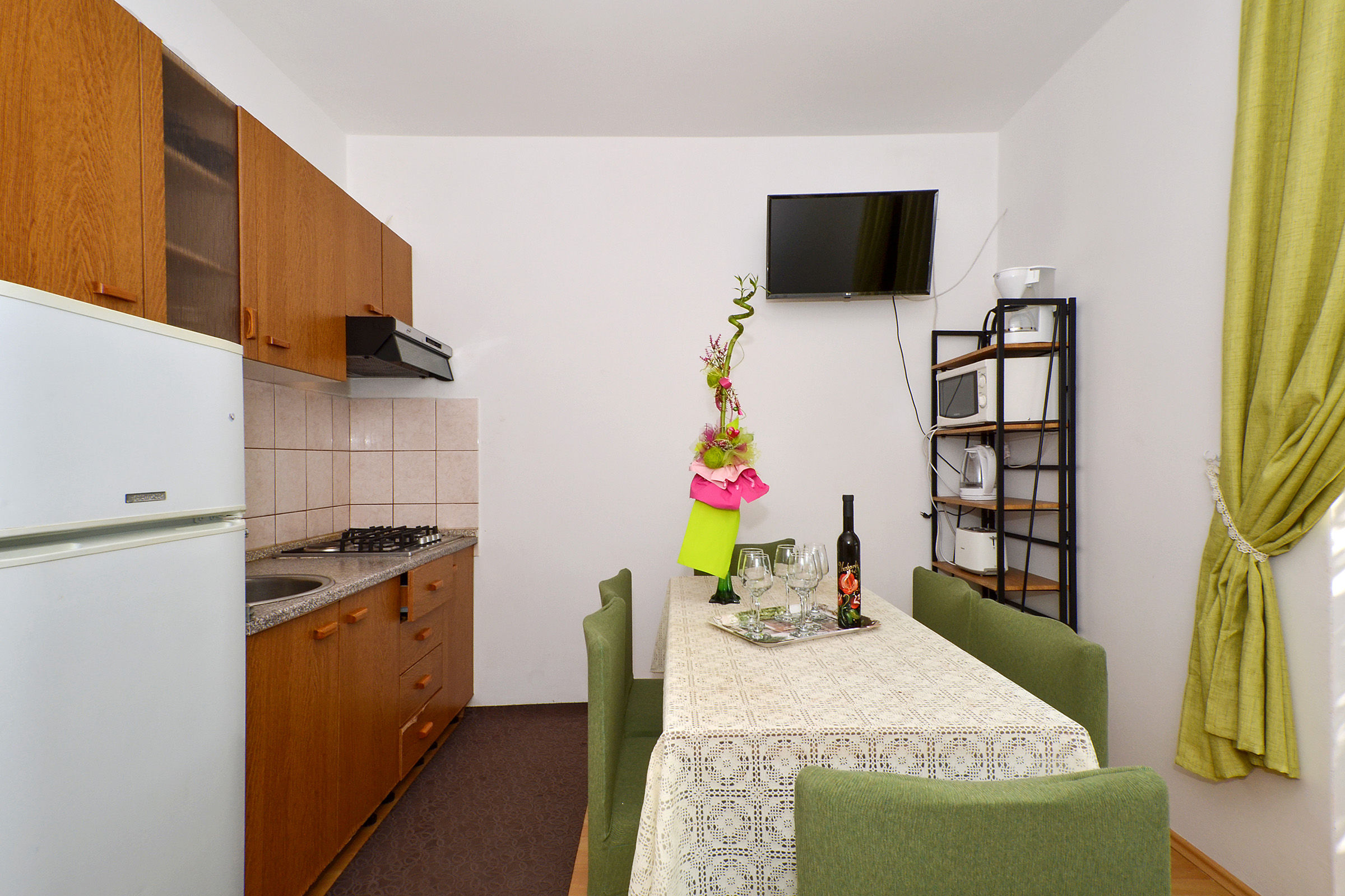 Apartments Mira 25051-A2