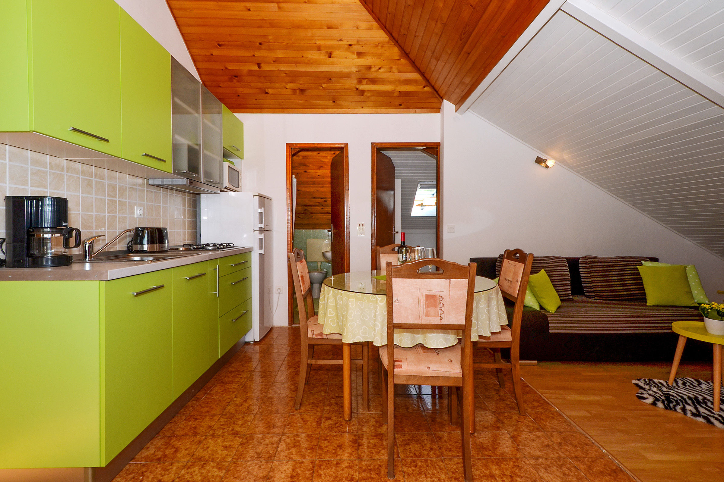 Apartments Mira 25051-A3