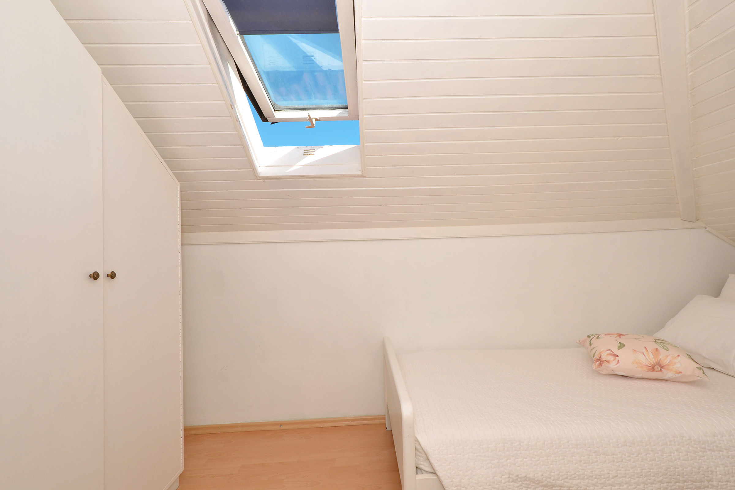Apartments Mira 25051-A3