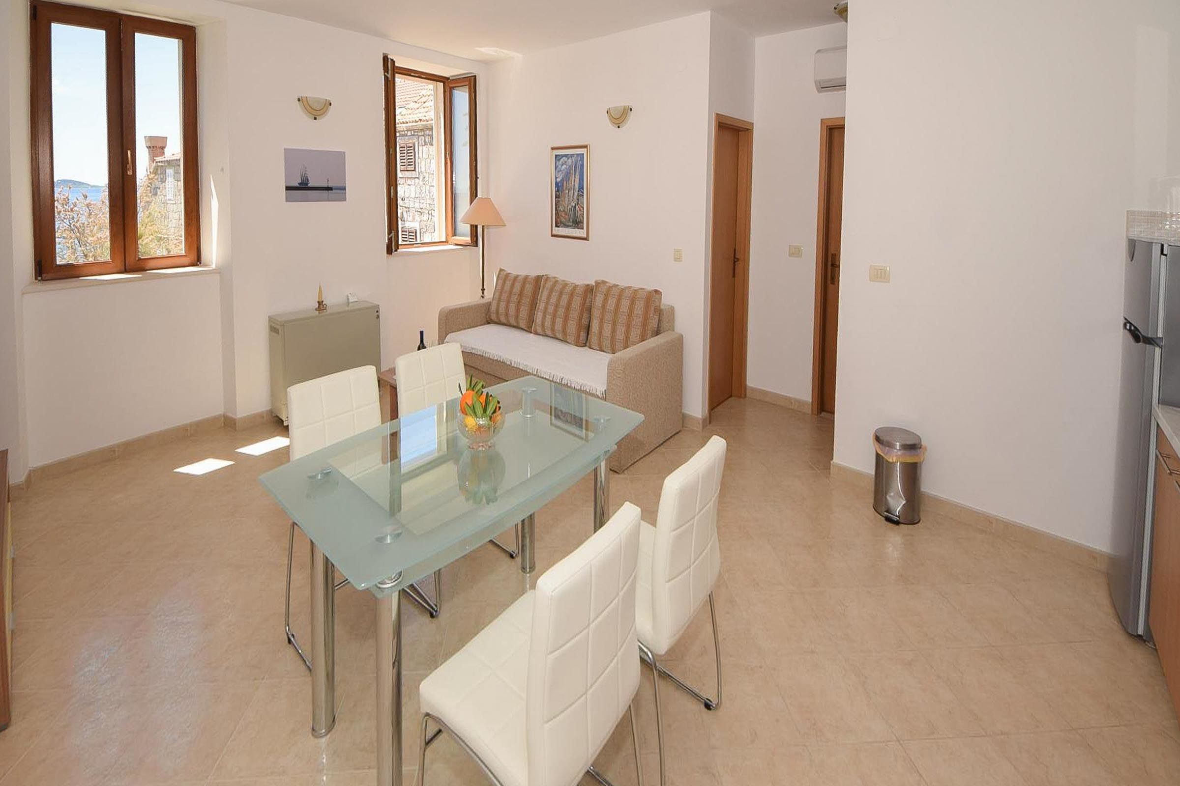 Apartments Bradičić 35241-A2