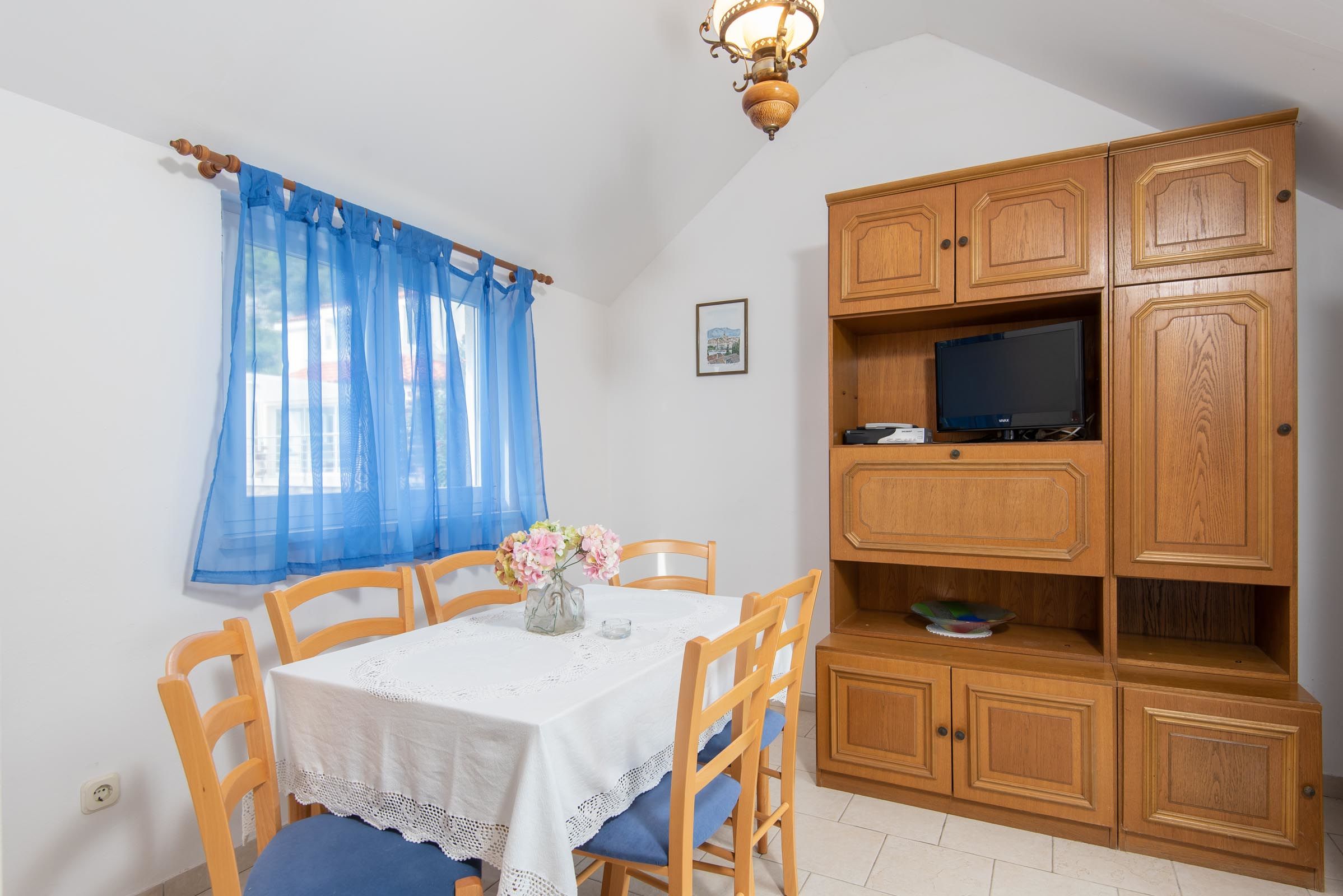 House Clarita 35245-K1