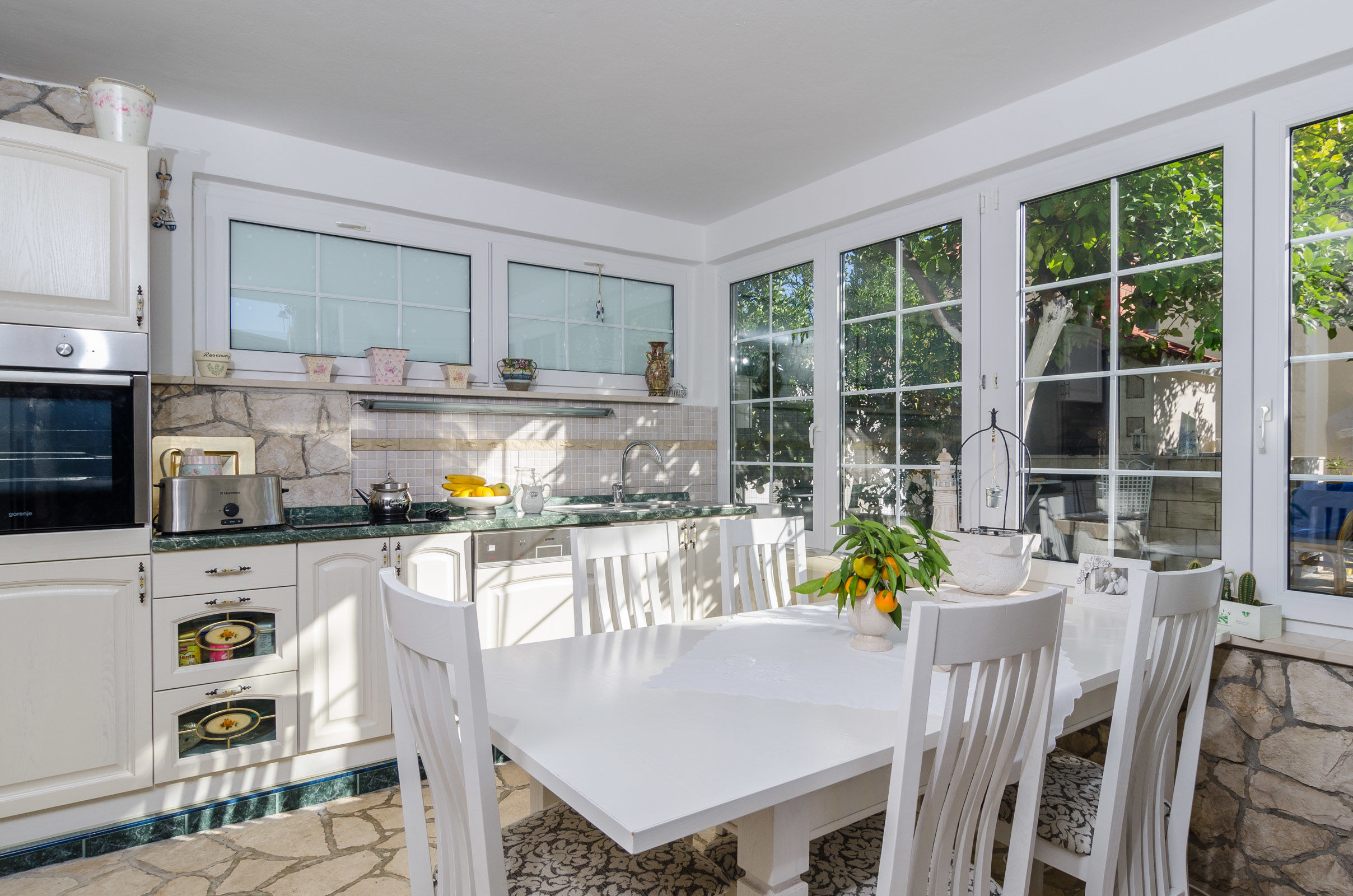 Apartments Llr 35246-A1