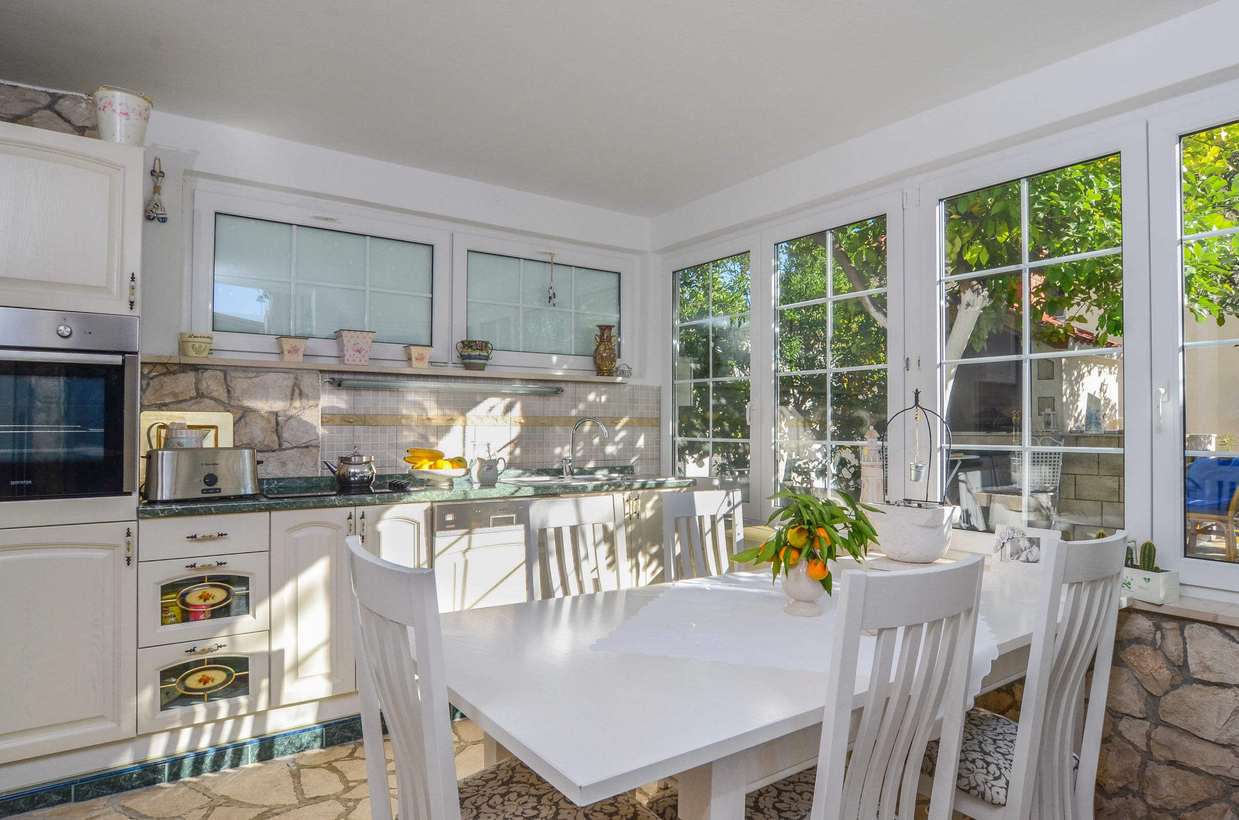 Apartments Llr 35246-A1