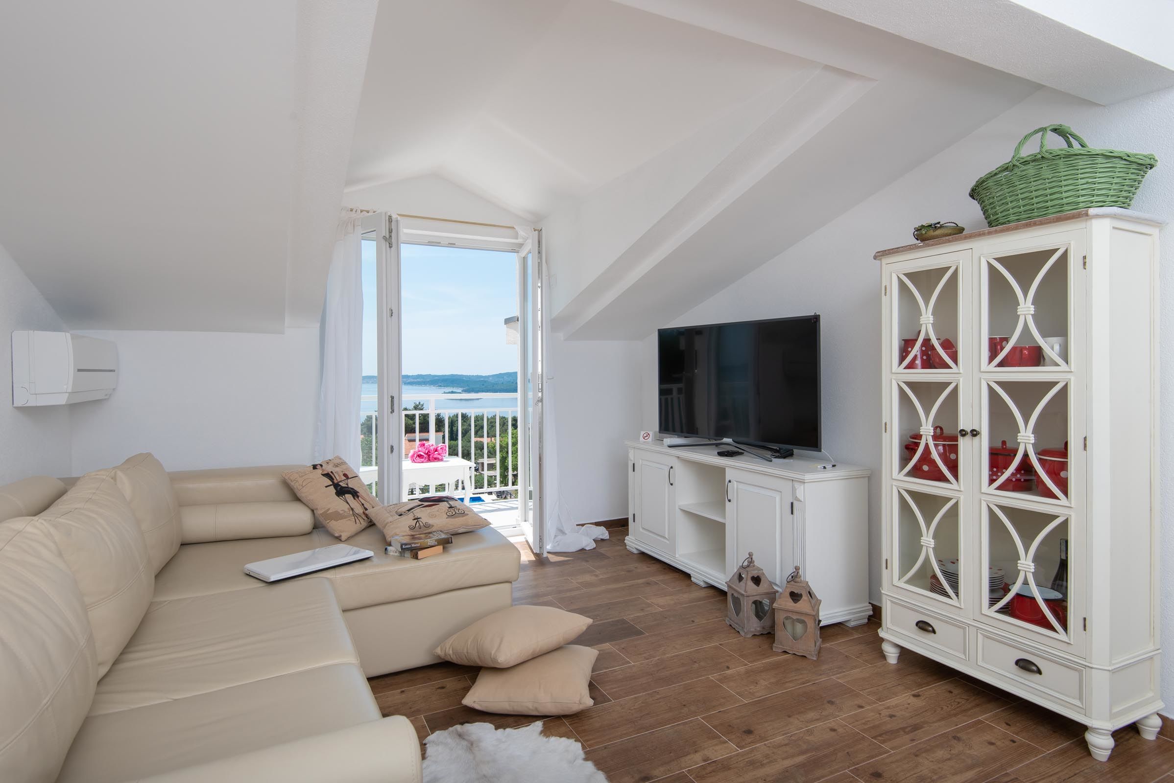 Apartments Llr 35246-A3