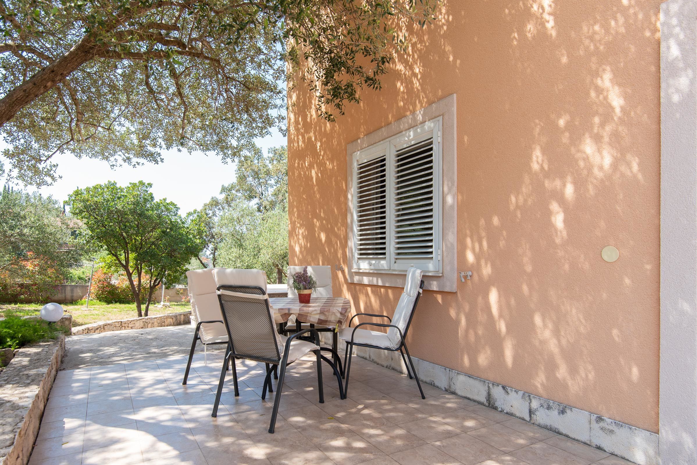 Apartment Ivona 35247-A2