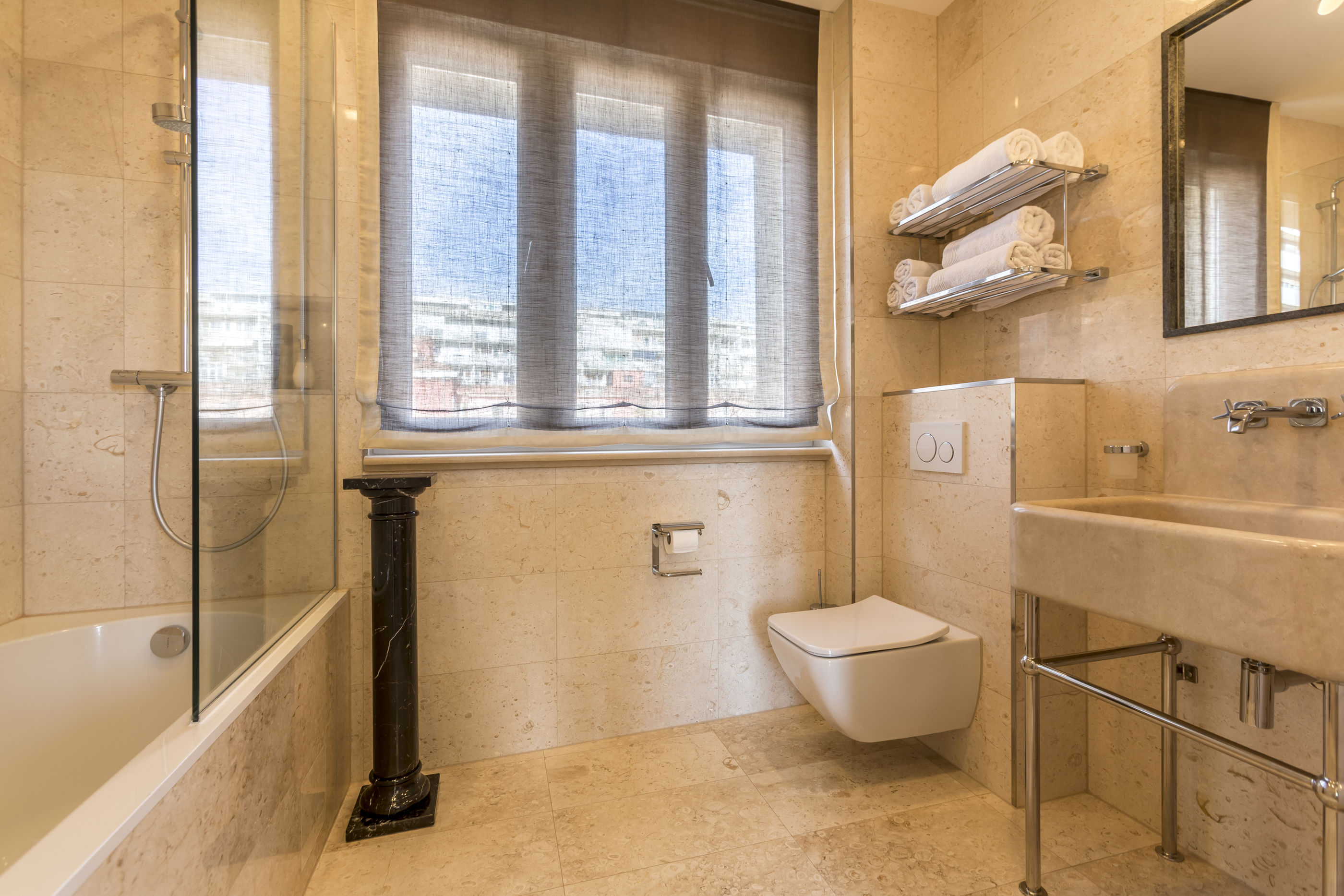 Apartment Queen 54597-A1