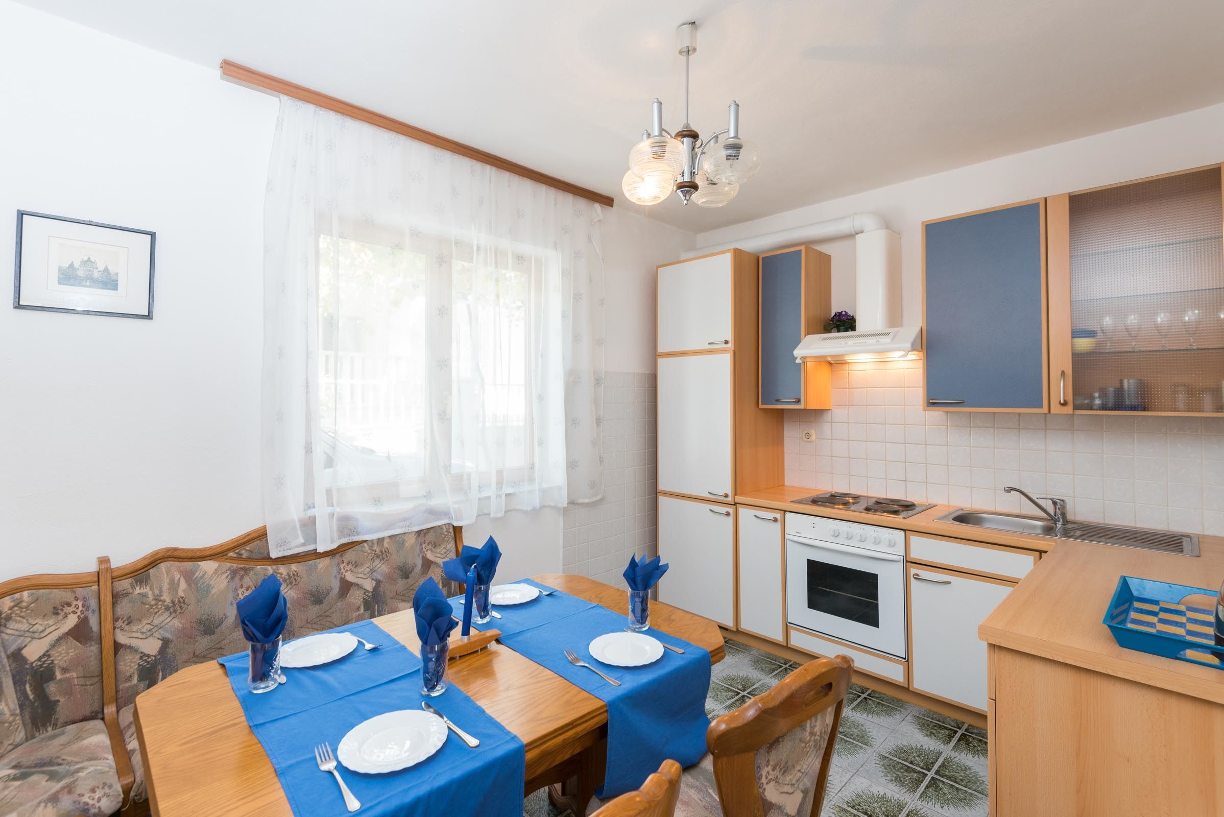 Apartments and Rooms PAPICA 35248-A1