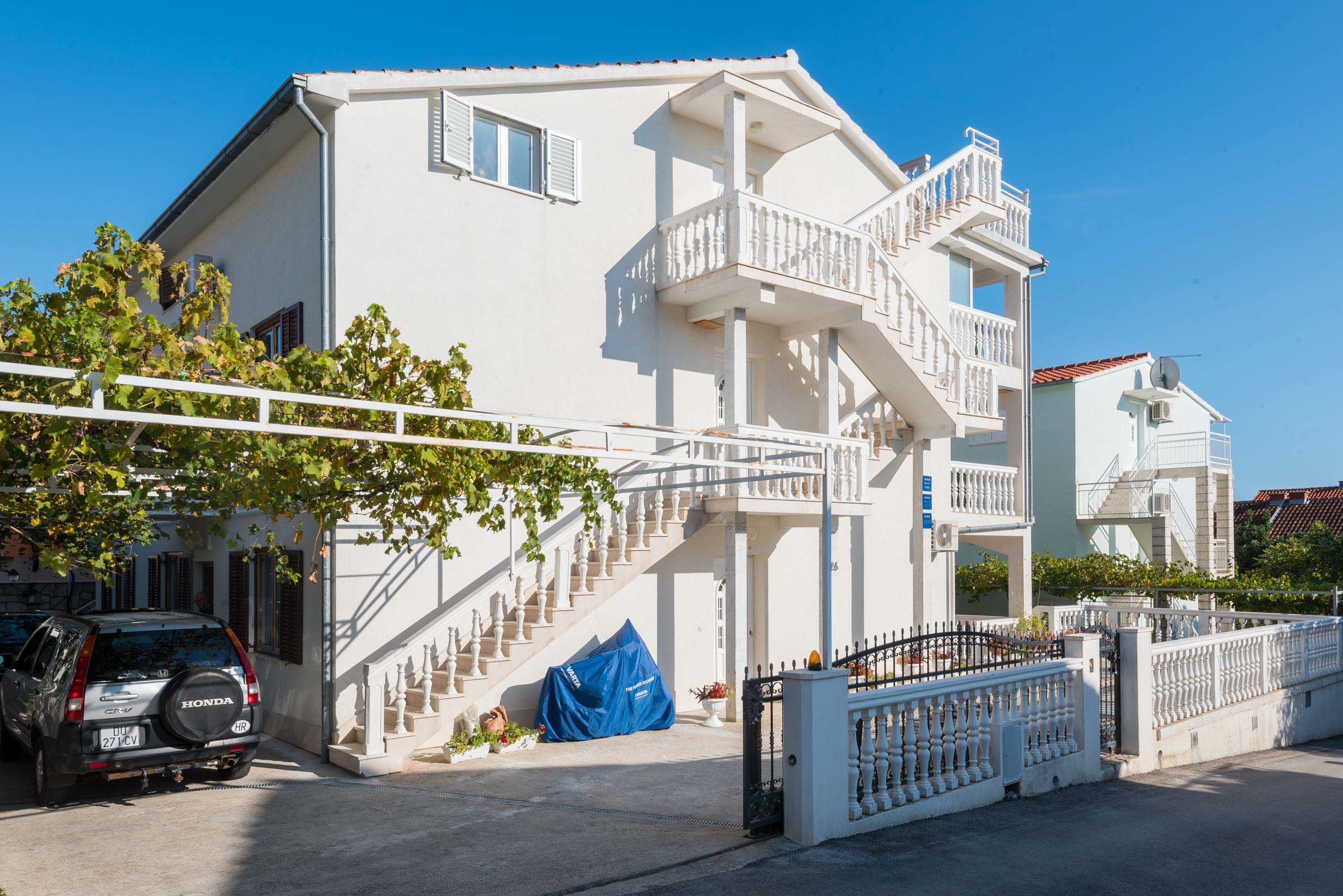 Apartments and Rooms PAPICA 35248-A1