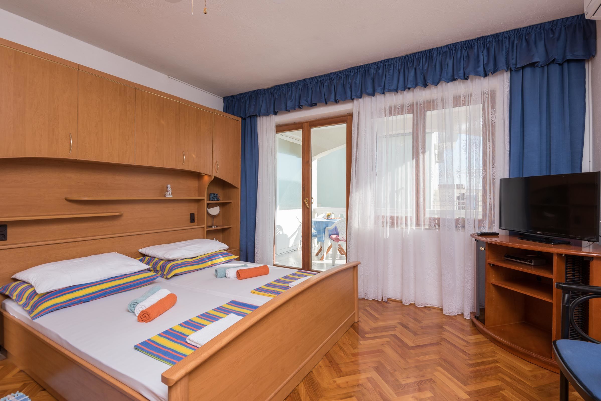 Apartments and Rooms PAPICA 35248-A2