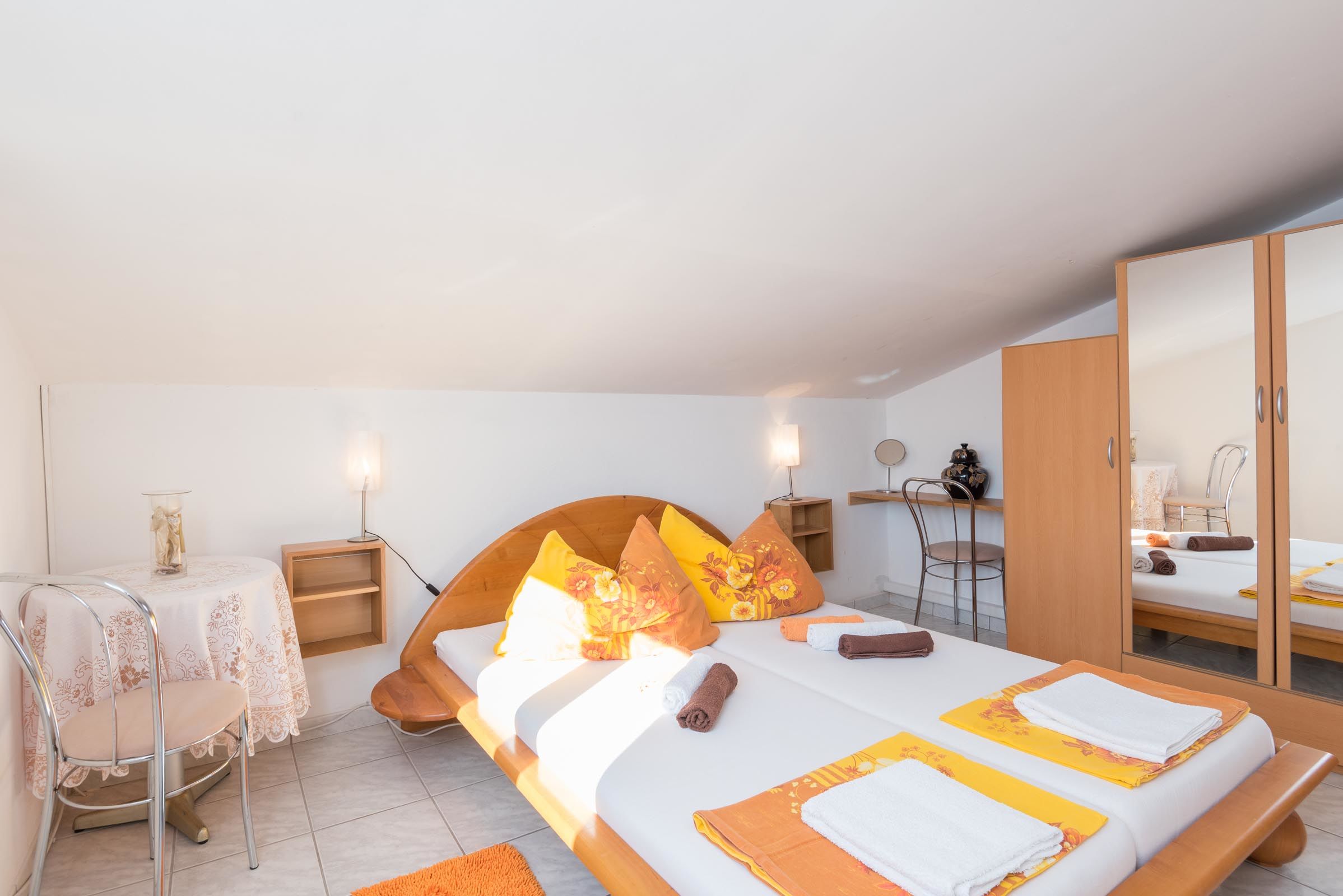 Apartments and Rooms PAPICA 35248-A3