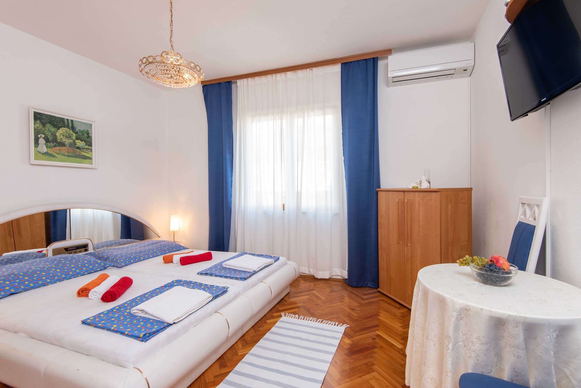 Apartments and Rooms PAPICA 35248-S2