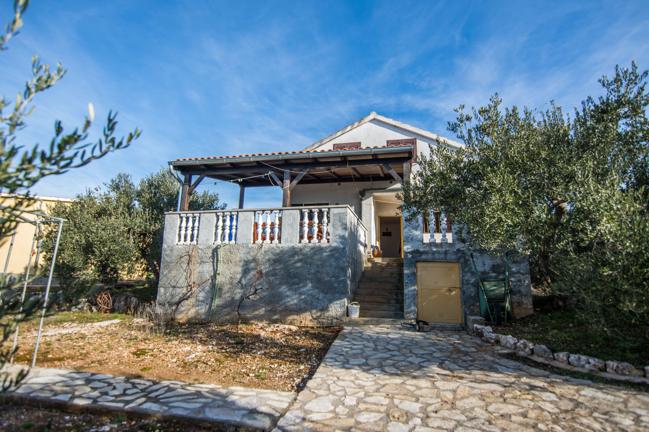 House Otusi 14941-K1