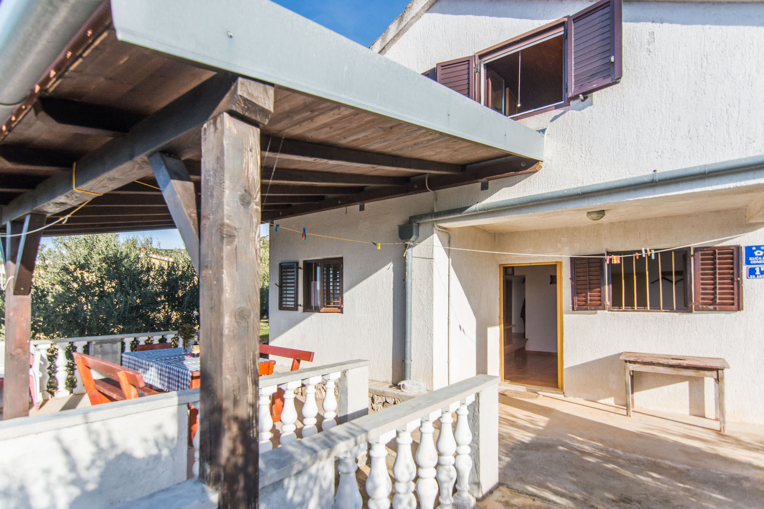 House Otusi 14941-K1