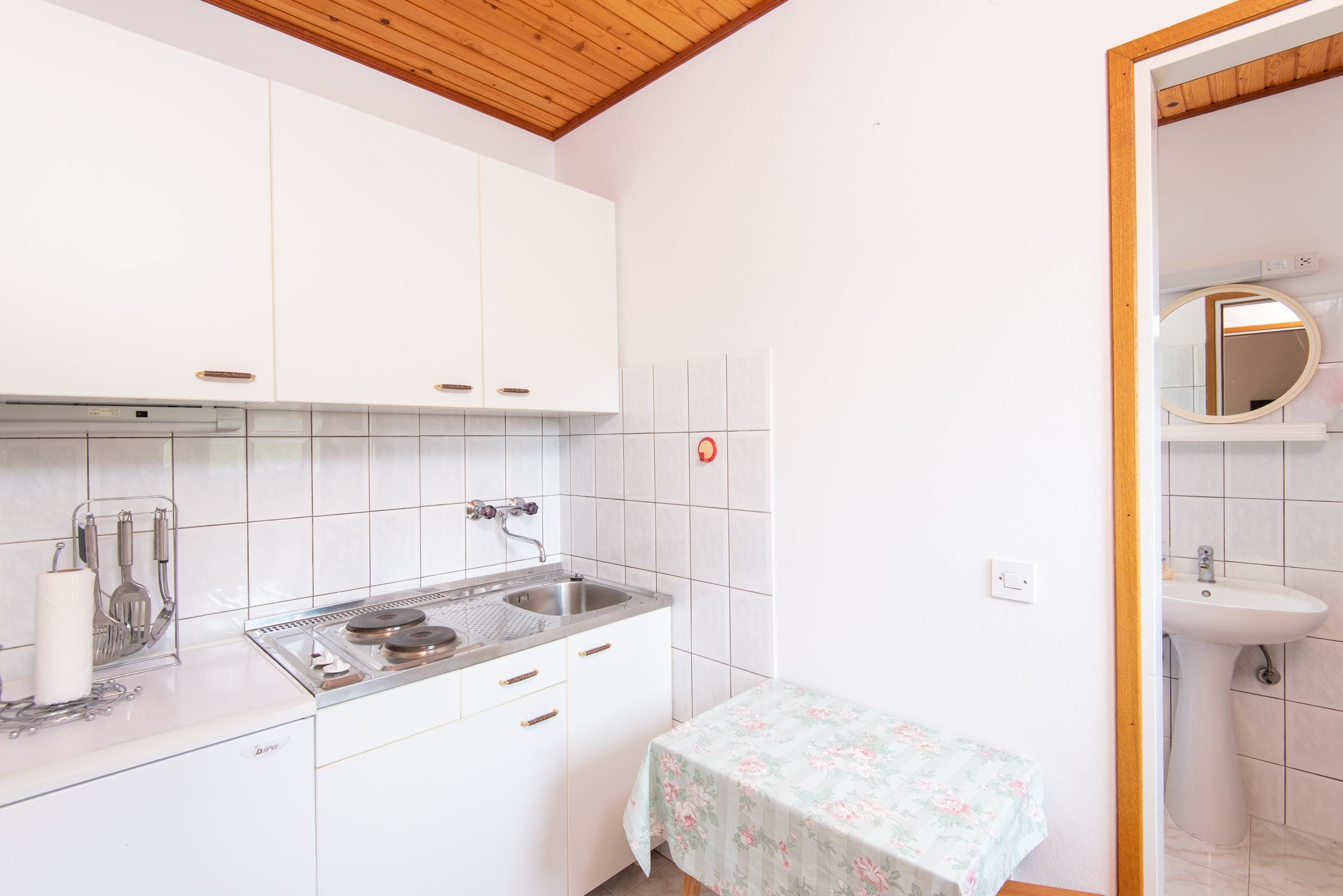 Apartments Gorjana 59583-A3