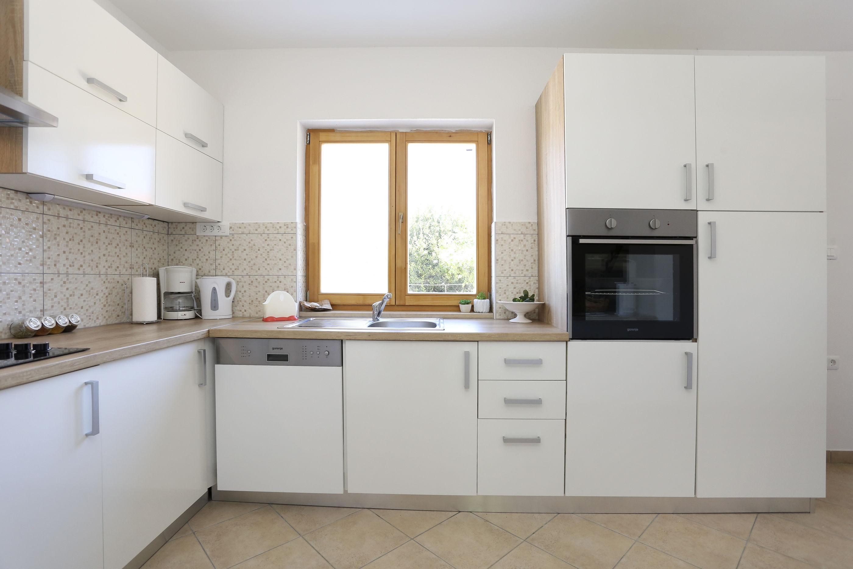 House Marijan 43541-K1