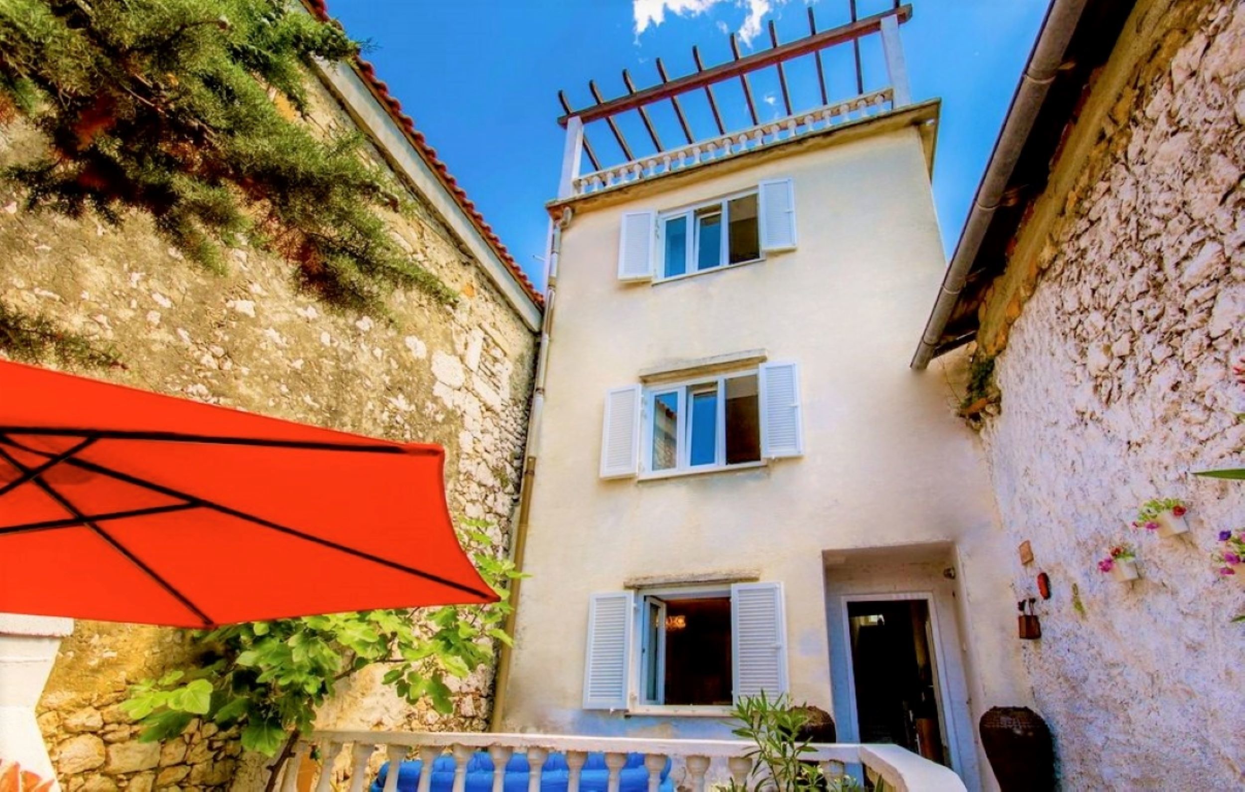 House Panorama 18632-K1