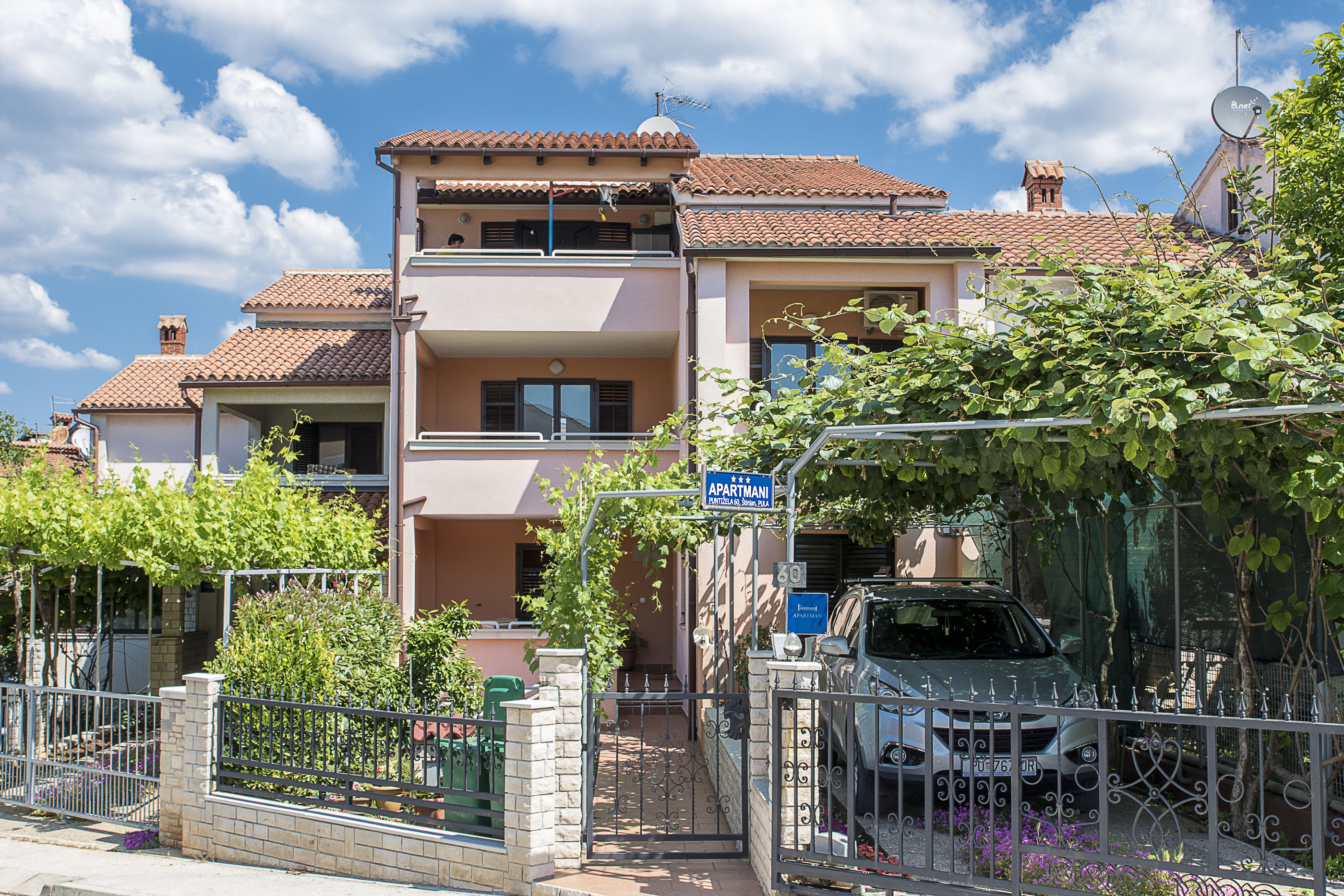 Apartments Edo Apartments Edo Accommodation in Pula