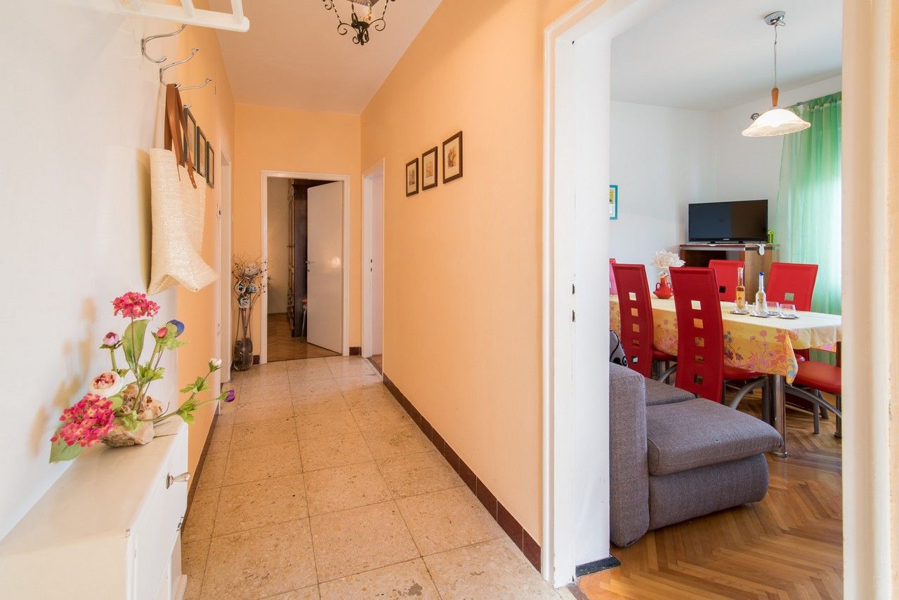 Apartment Dorica 63802-A1