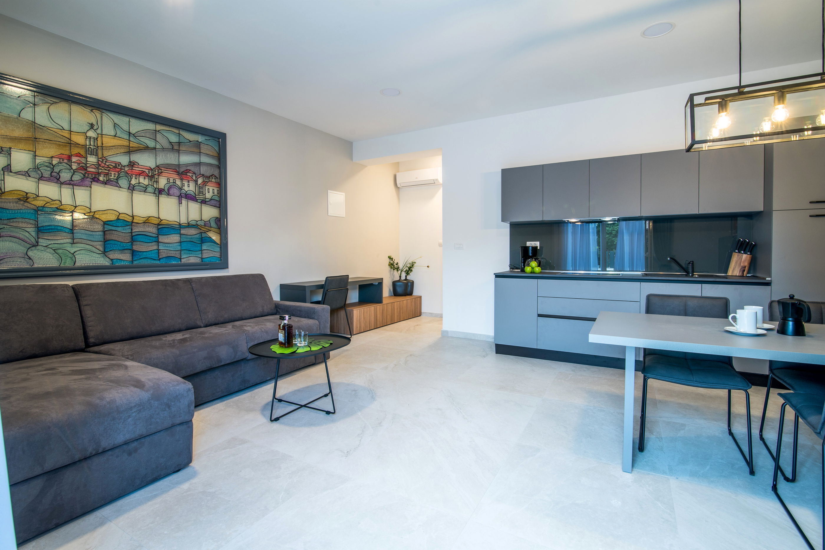 Apartments CURICTA 15111-A1