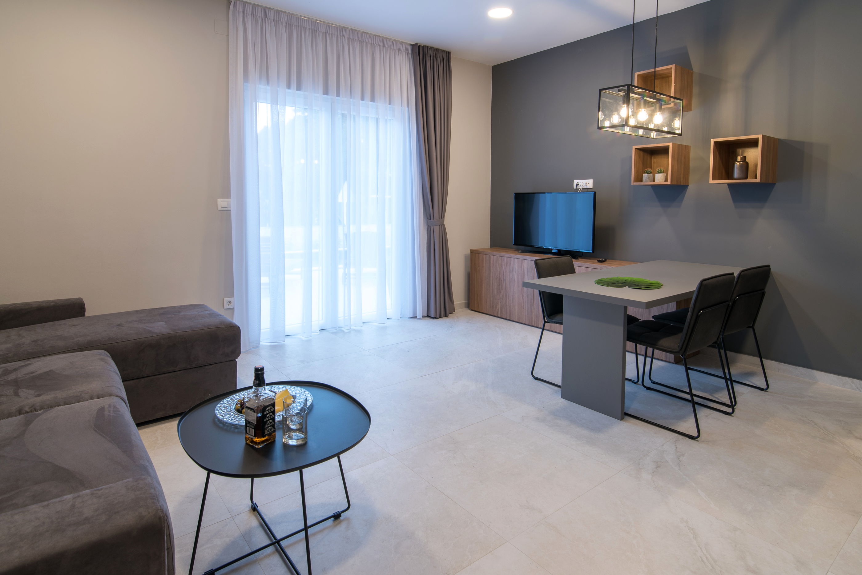 Apartments CURICTA 15111-A2