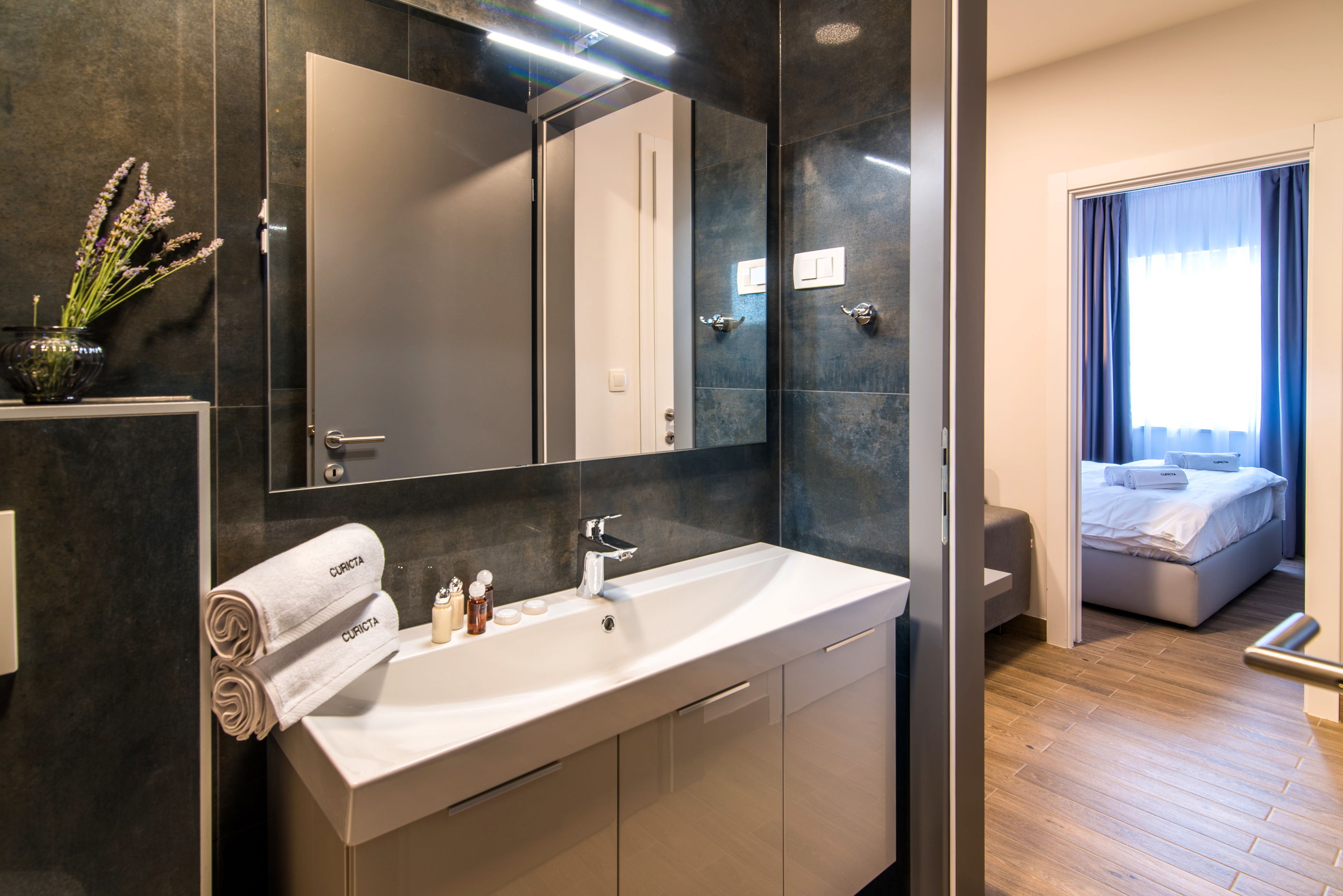 Apartments CURICTA 15111-A7