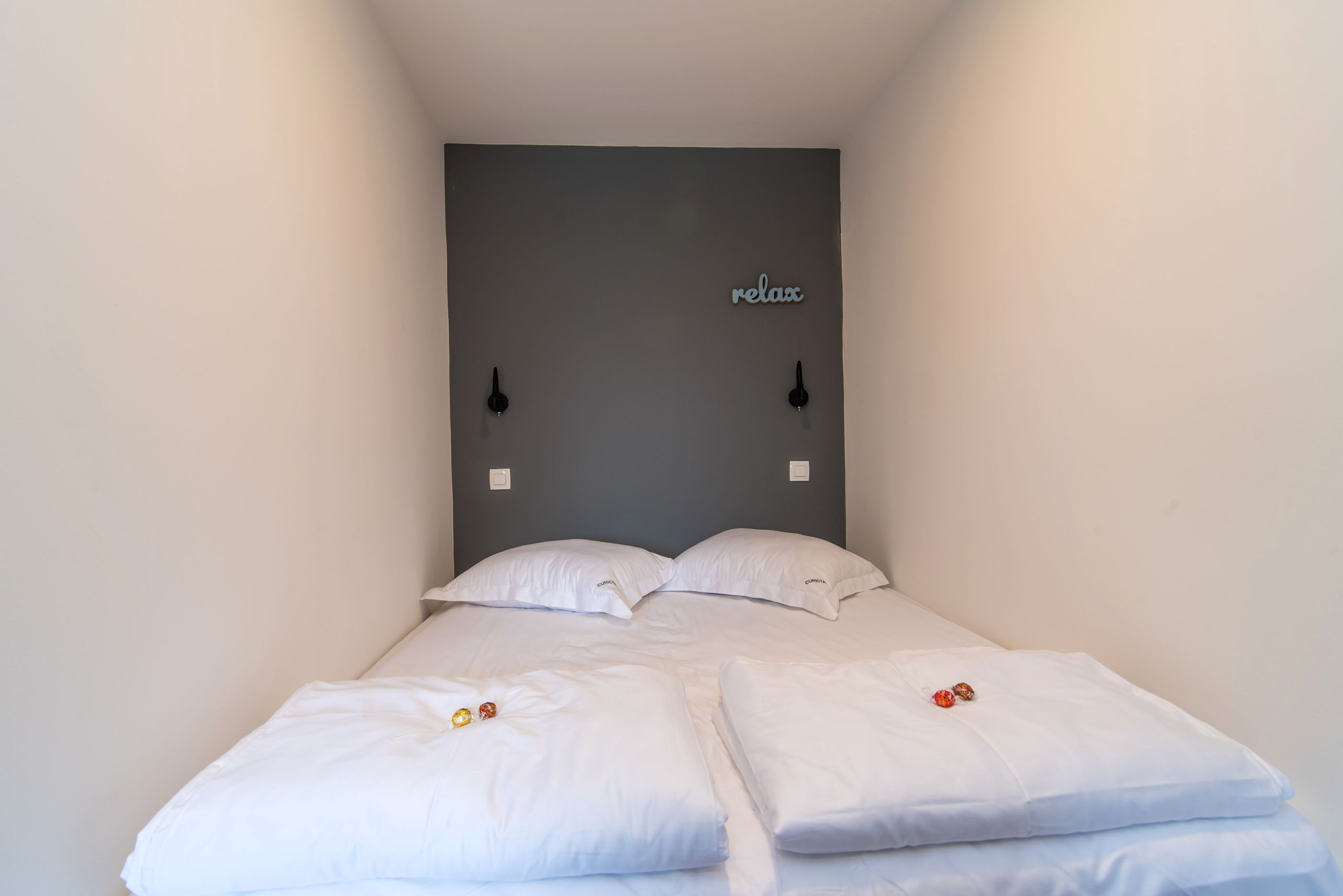 Apartments CURICTA 15111-A6