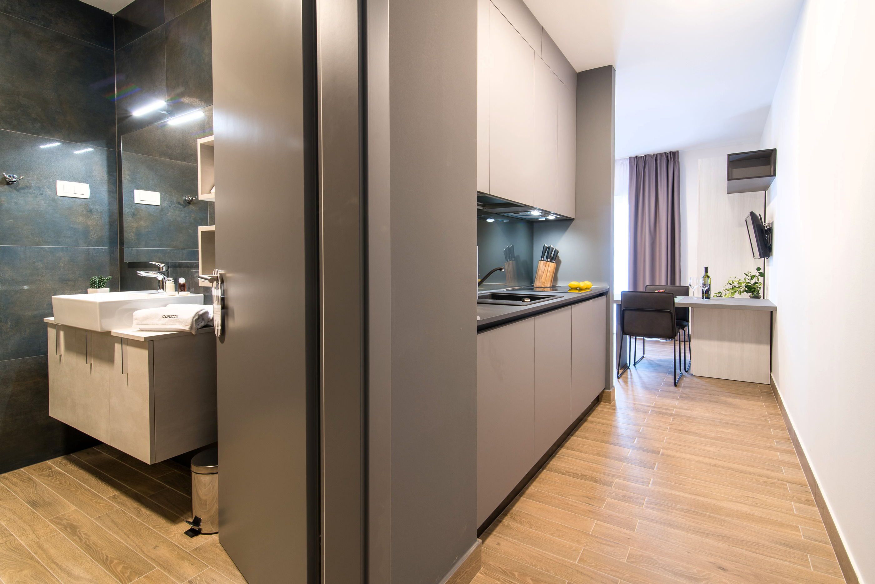 Apartments CURICTA 15111-A6