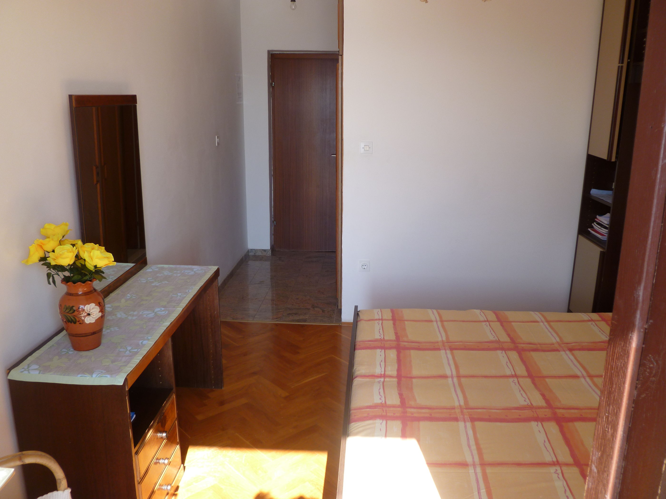 Rooms Jakirusa 56201-S1