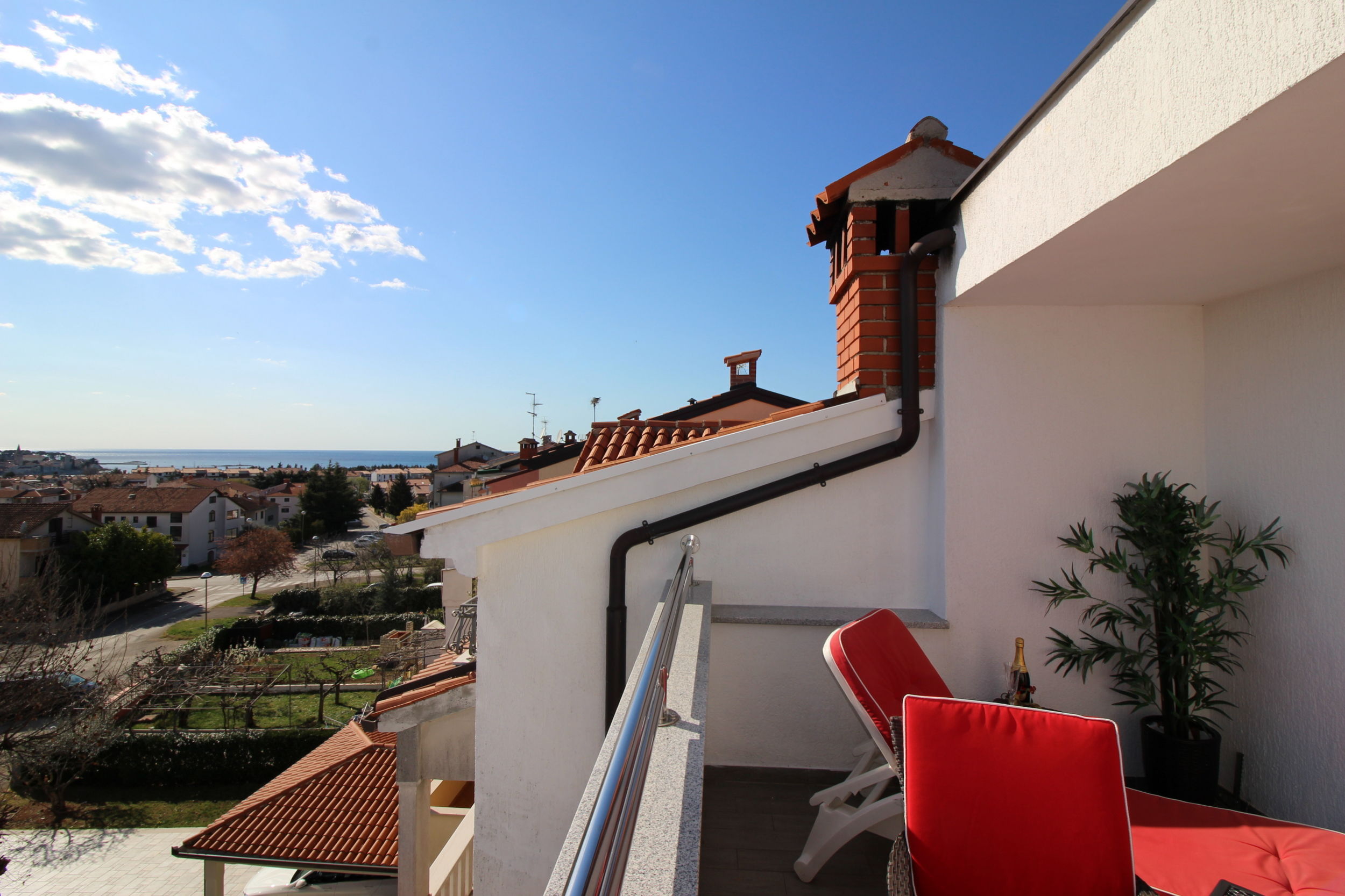 Apartments Vista 15502-A1