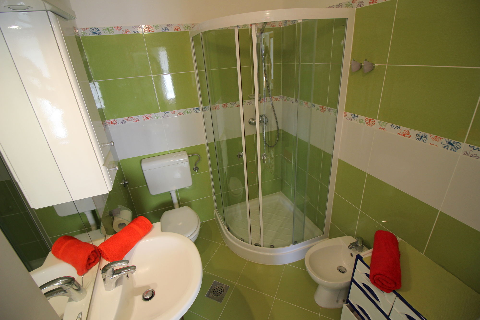 Apartments Anka 16927-A1