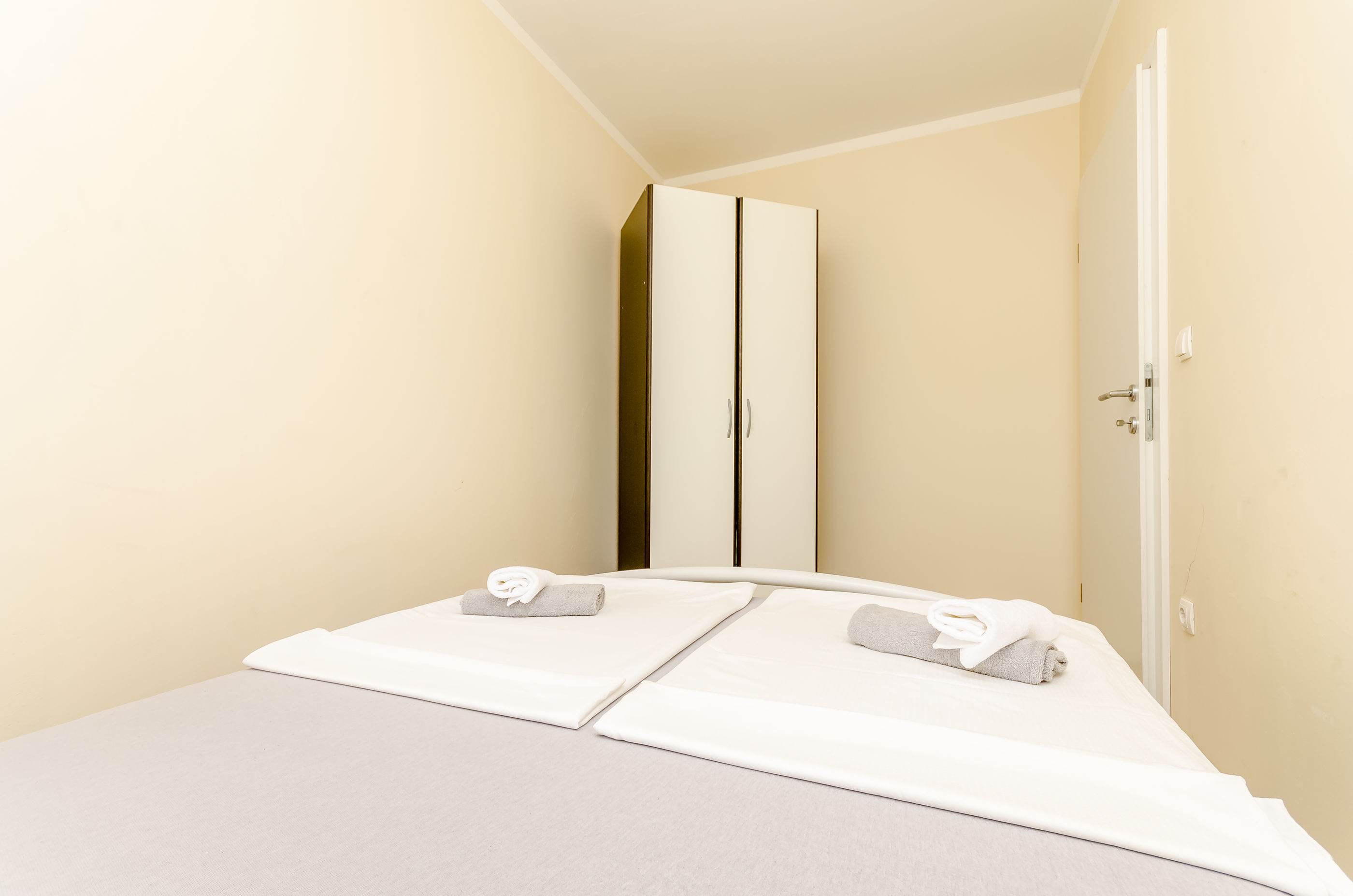 Apartment Lorena 63981-A3